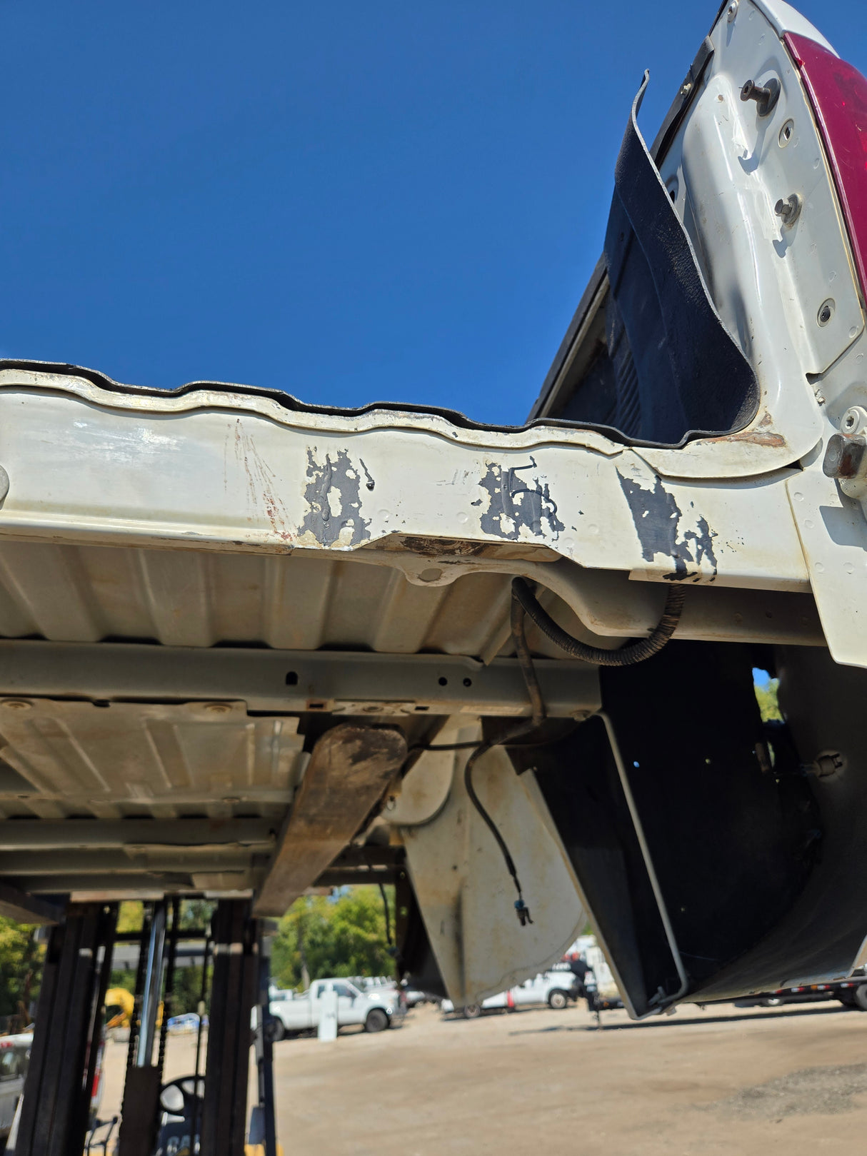 2007-2013 Chevrolet Silverado / GMC Sierra 3500 HD 8' Dually Truck Bed