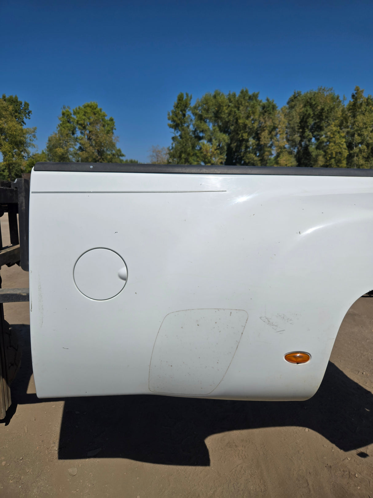 2007-2013 Chevrolet Silverado / GMC Sierra 3500 HD 8' Dually Truck Bed