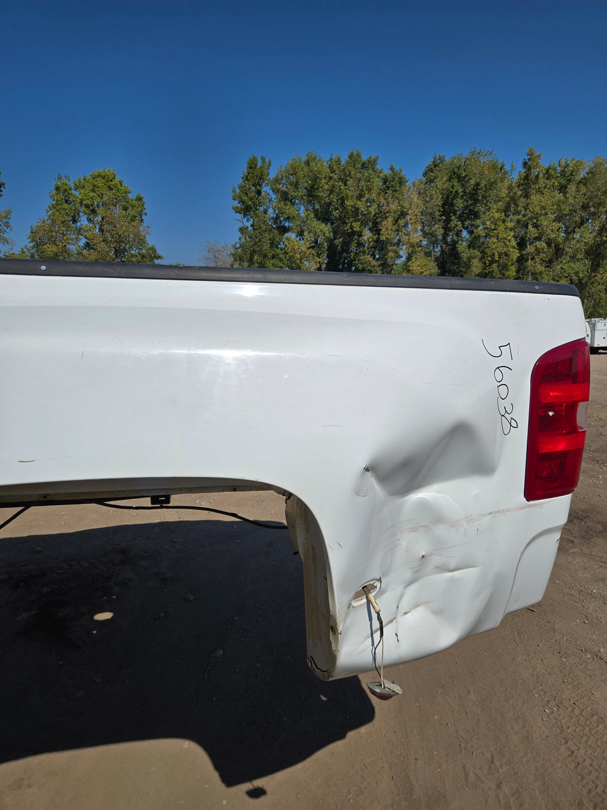 2007-2013 Chevrolet Silverado / GMC Sierra 3500 HD 8' Dually Truck Bed