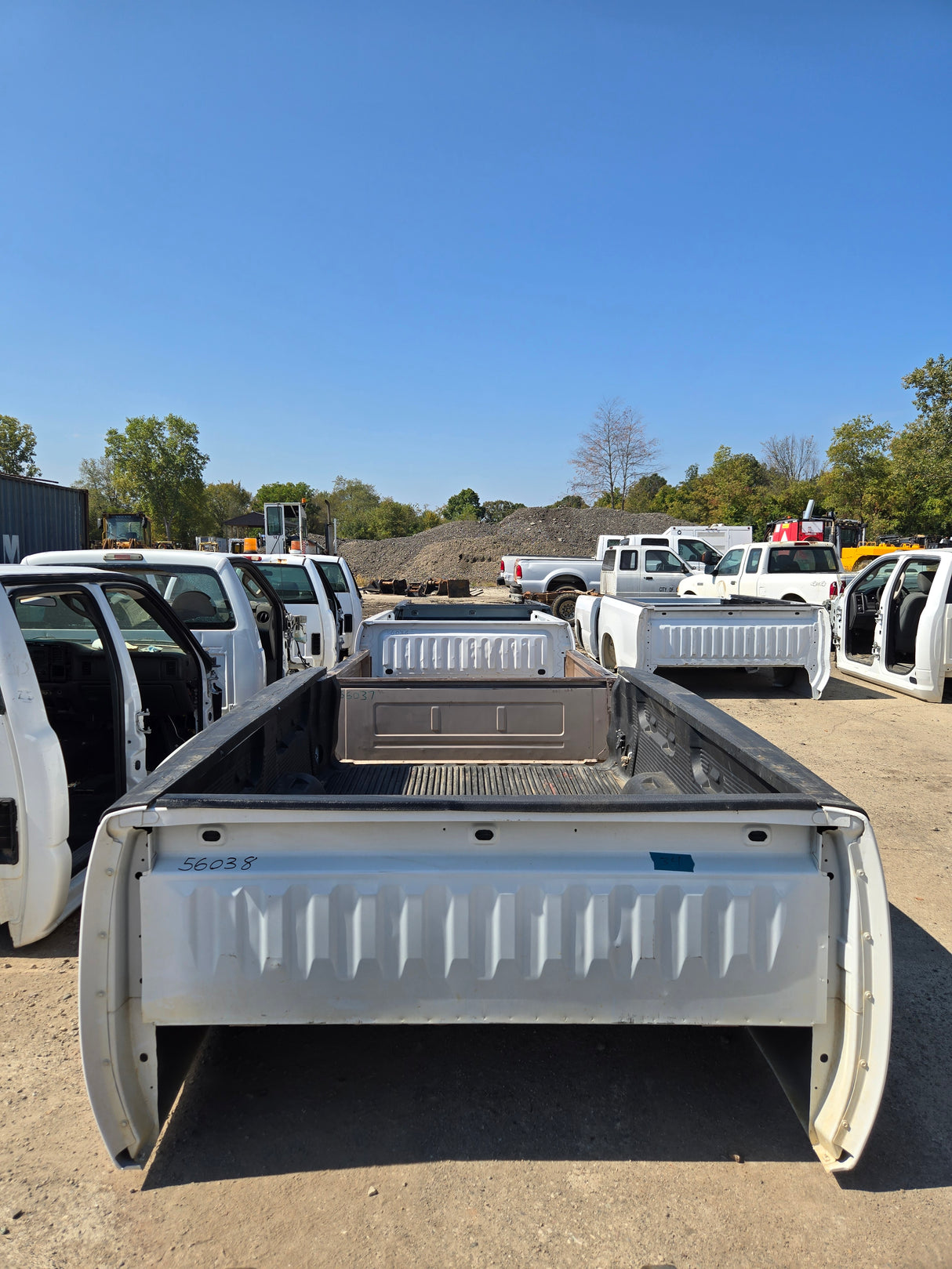 2007-2013 Chevrolet Silverado / GMC Sierra 3500 HD 8' Dually Truck Bed