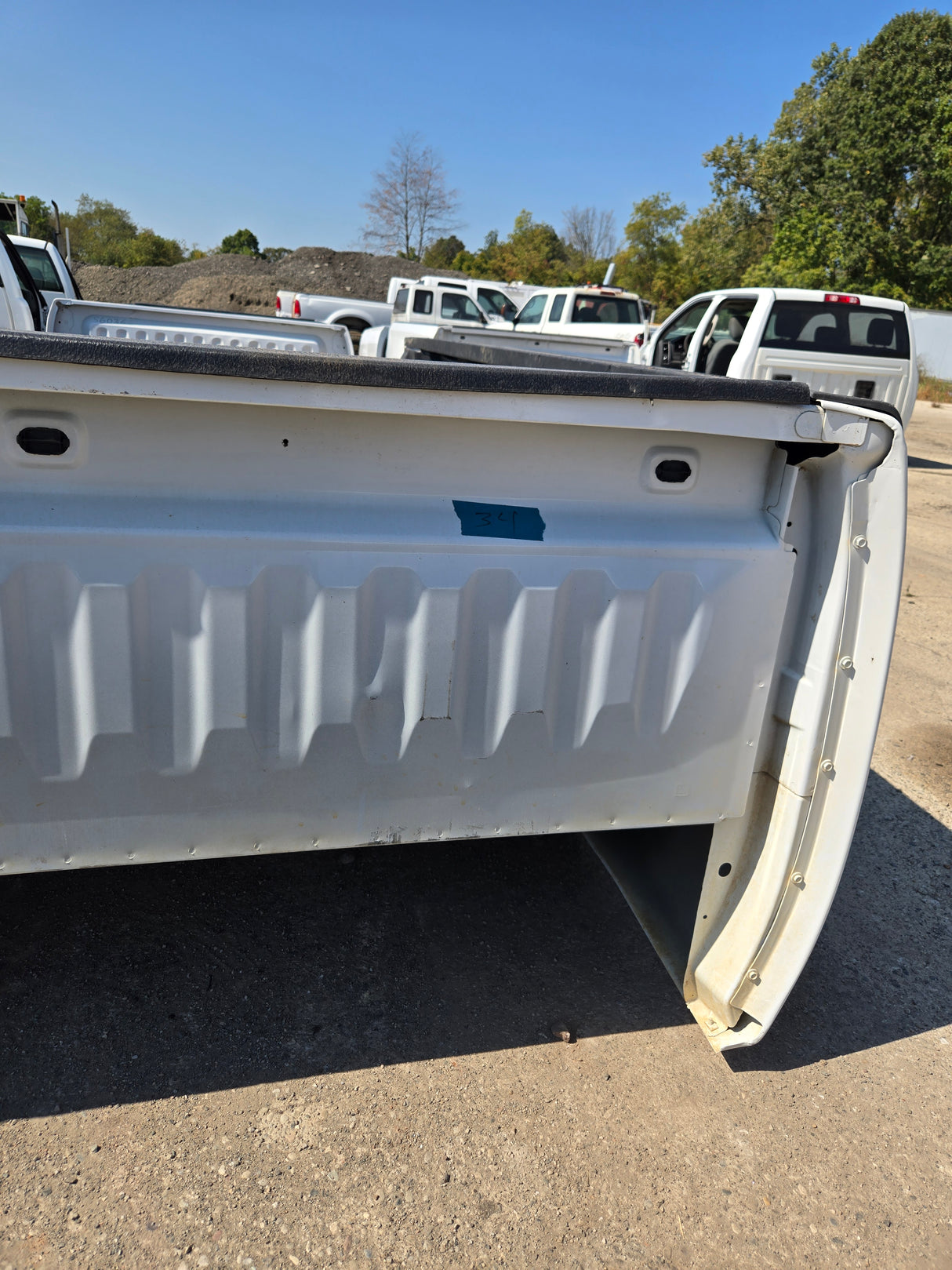 2007-2013 Chevrolet Silverado / GMC Sierra 3500 HD 8' Dually Truck Bed