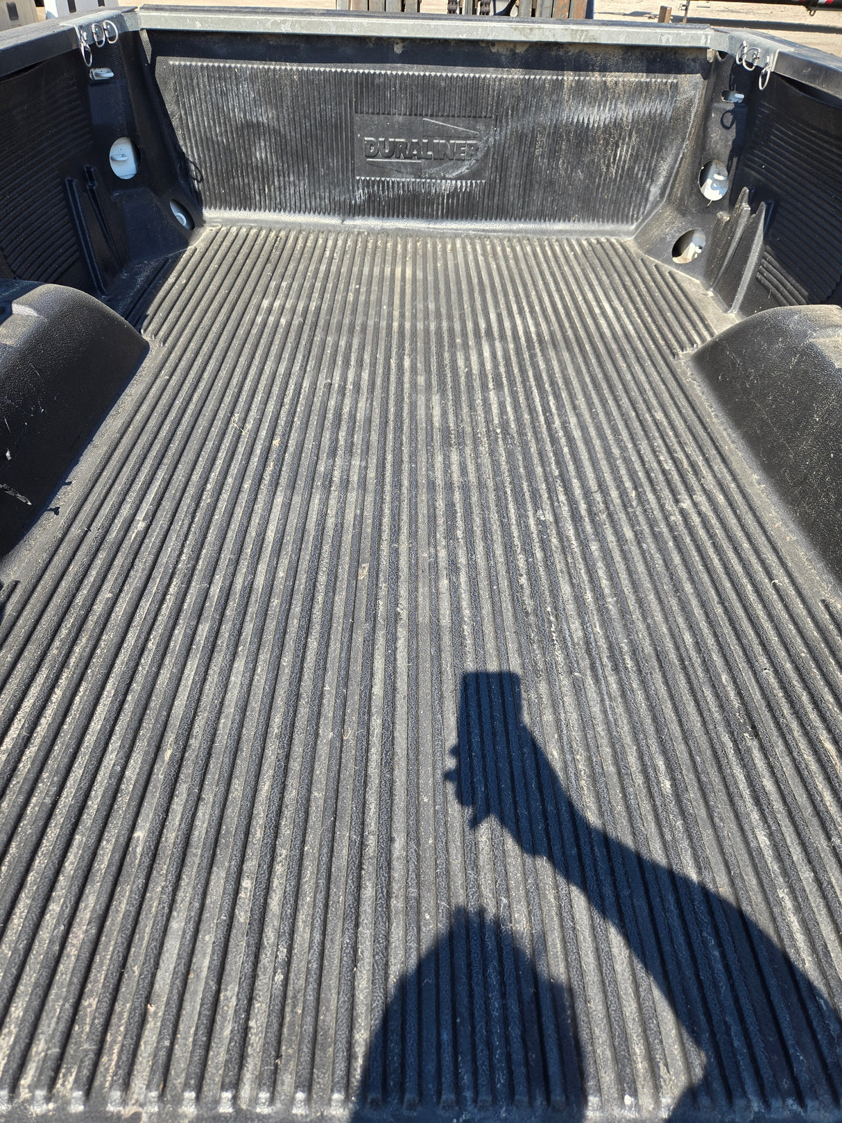 2019-2025 Chevrolet Silverado 1500 8' Long Truck Bed - White