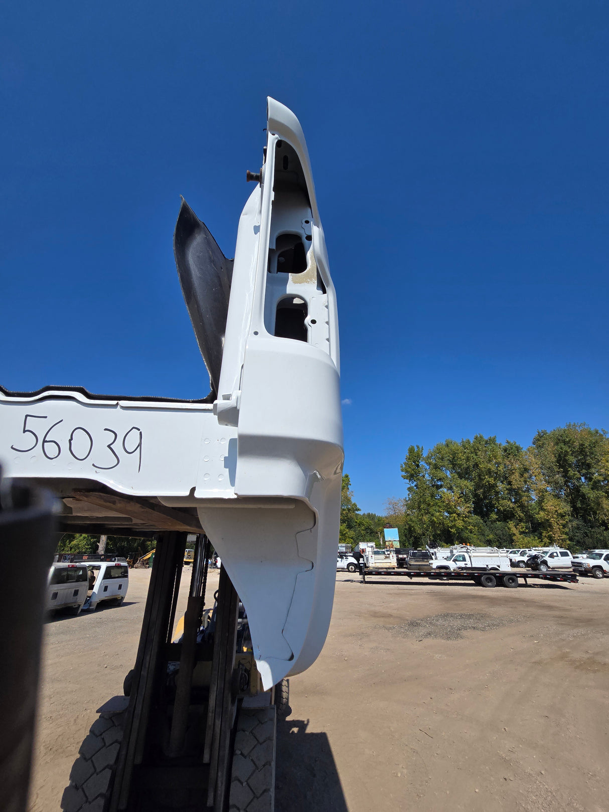 2019-2025 Chevrolet Silverado 1500 8' Long Truck Bed - White