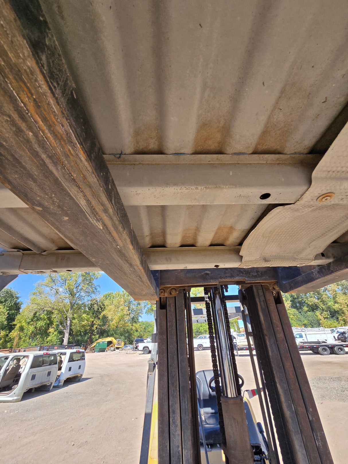 2019-2025 Chevrolet Silverado 1500 8' Long Truck Bed - White