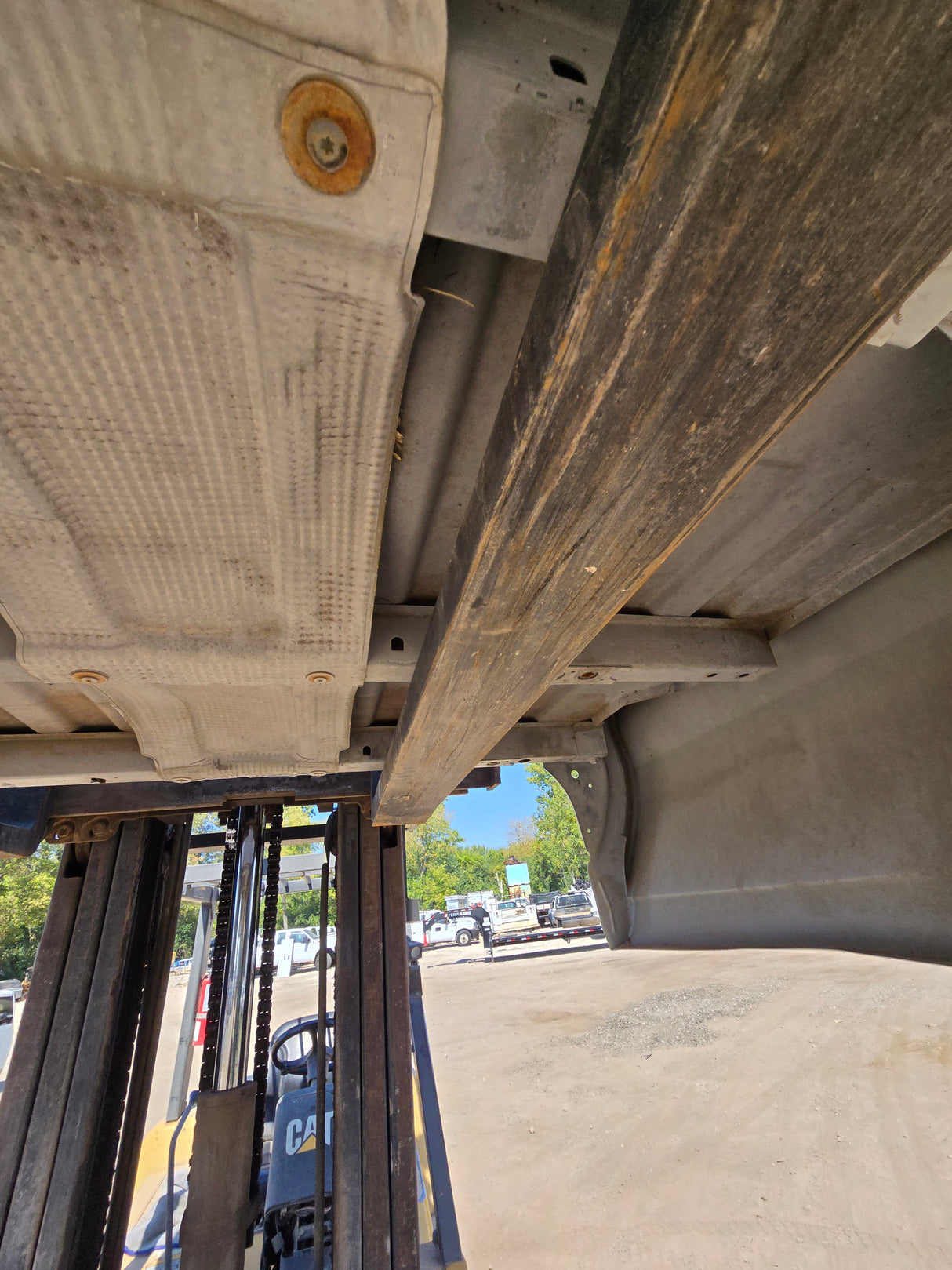 2019-2025 Chevrolet Silverado 1500 8' Long Truck Bed - White