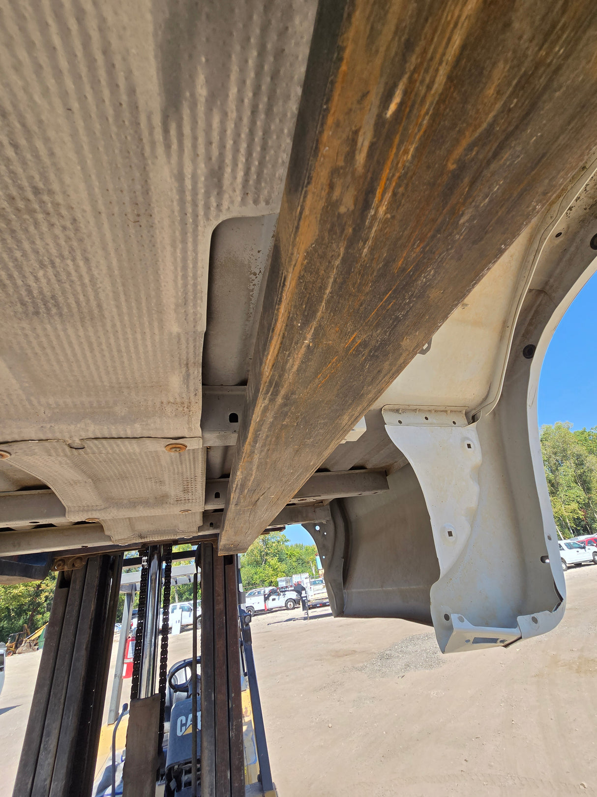 2019-2025 Chevrolet Silverado 1500 8' Long Truck Bed - White