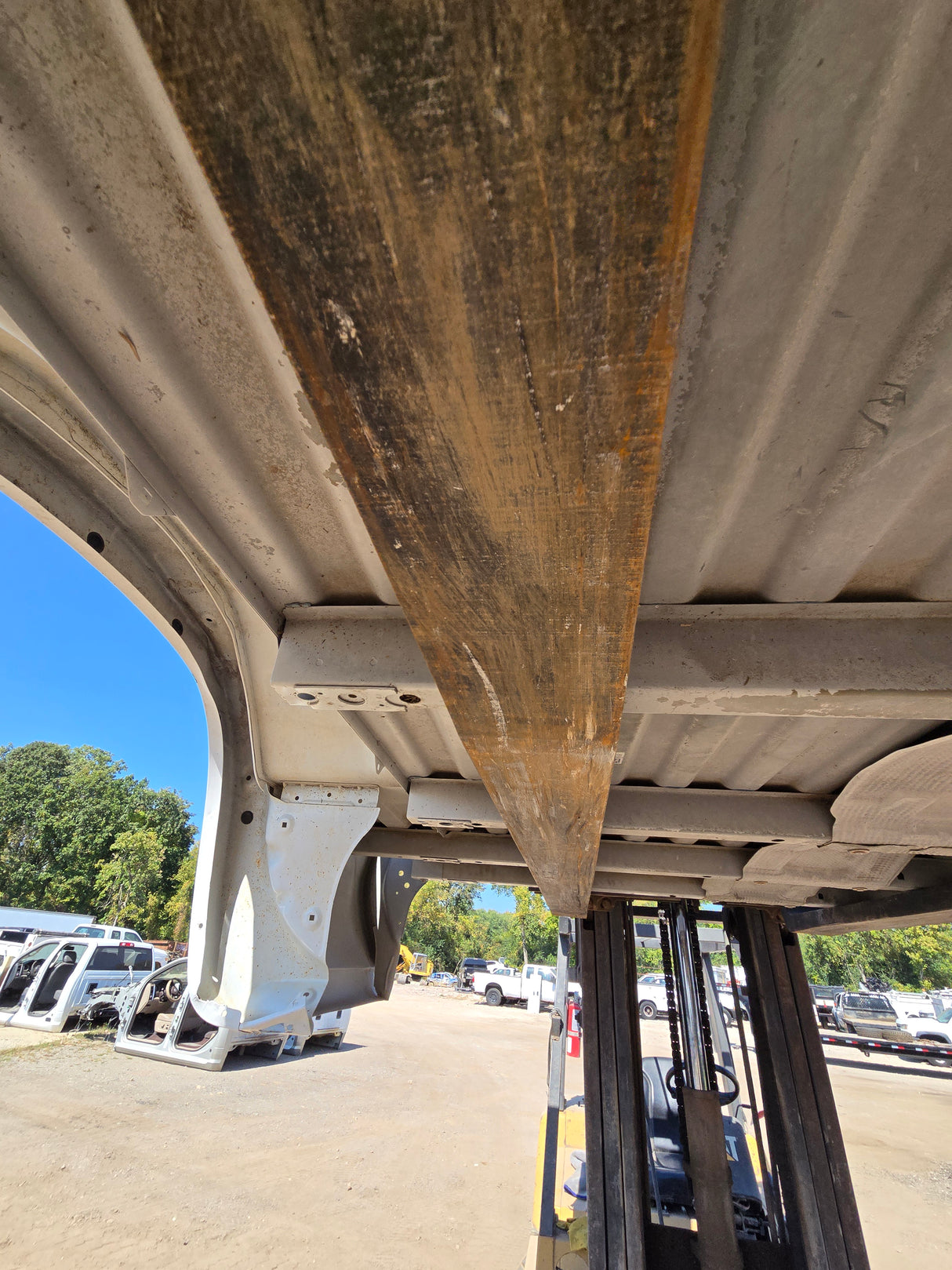 2019-2025 Chevrolet Silverado 1500 8' Long Truck Bed - White