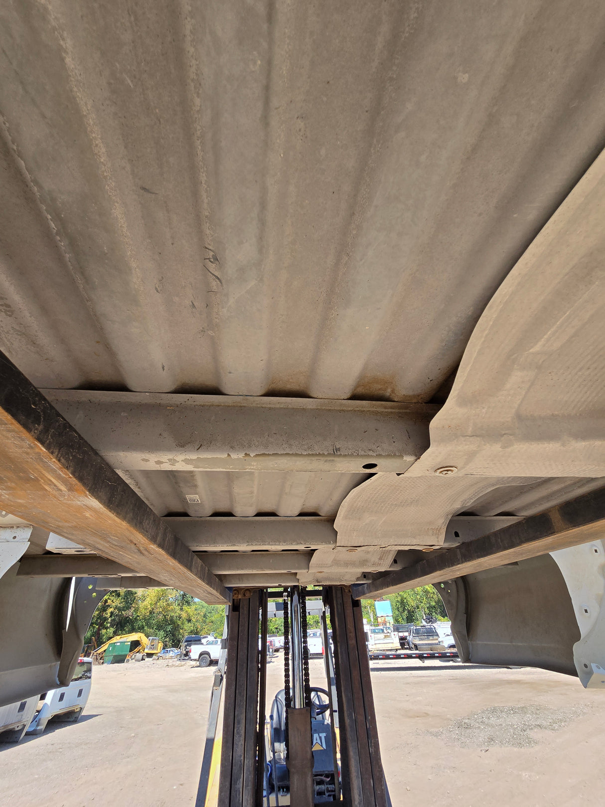 2019-2025 Chevrolet Silverado 1500 8' Long Truck Bed - White