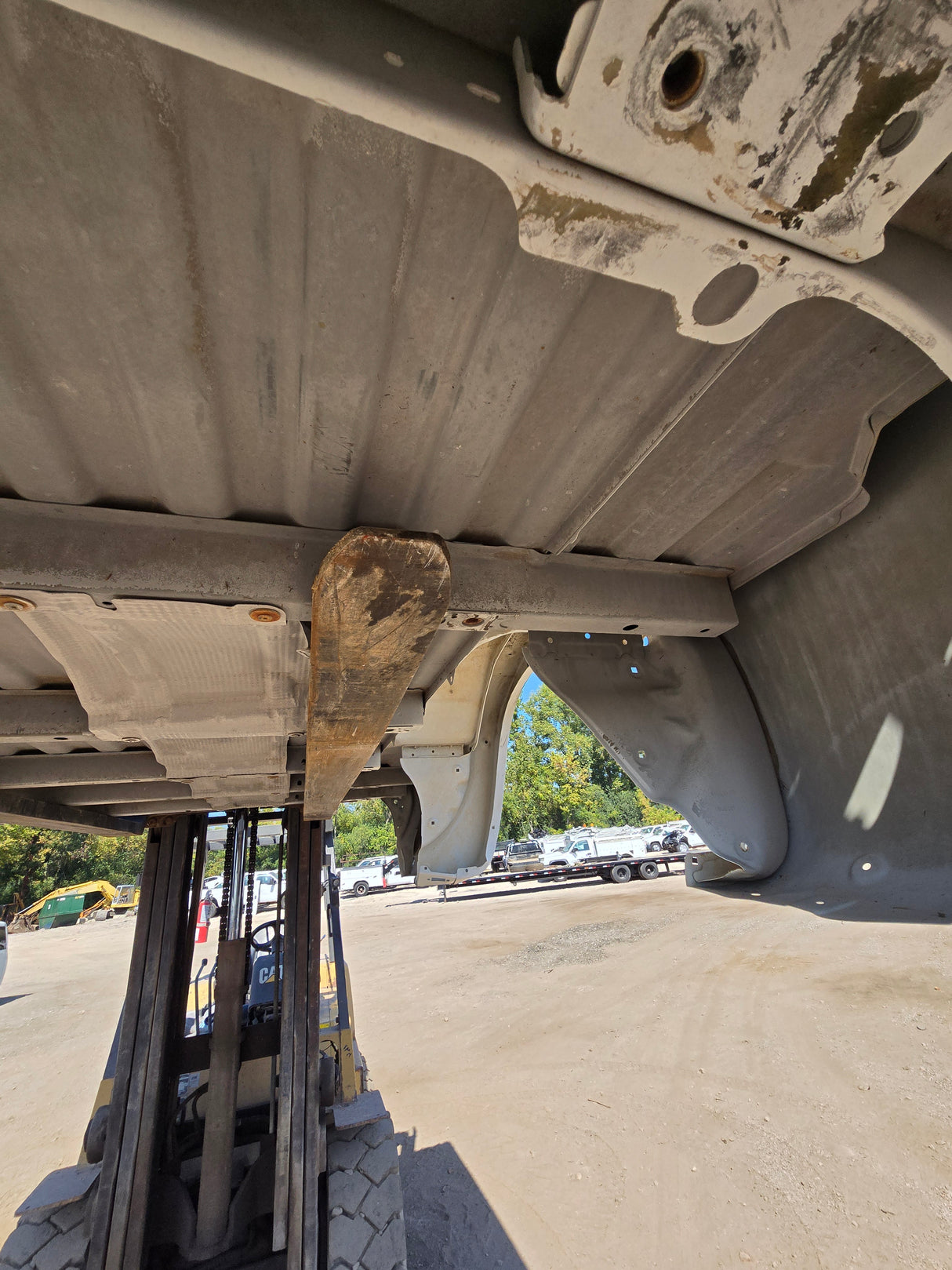 2019-2025 Chevrolet Silverado 1500 8' Long Truck Bed - White