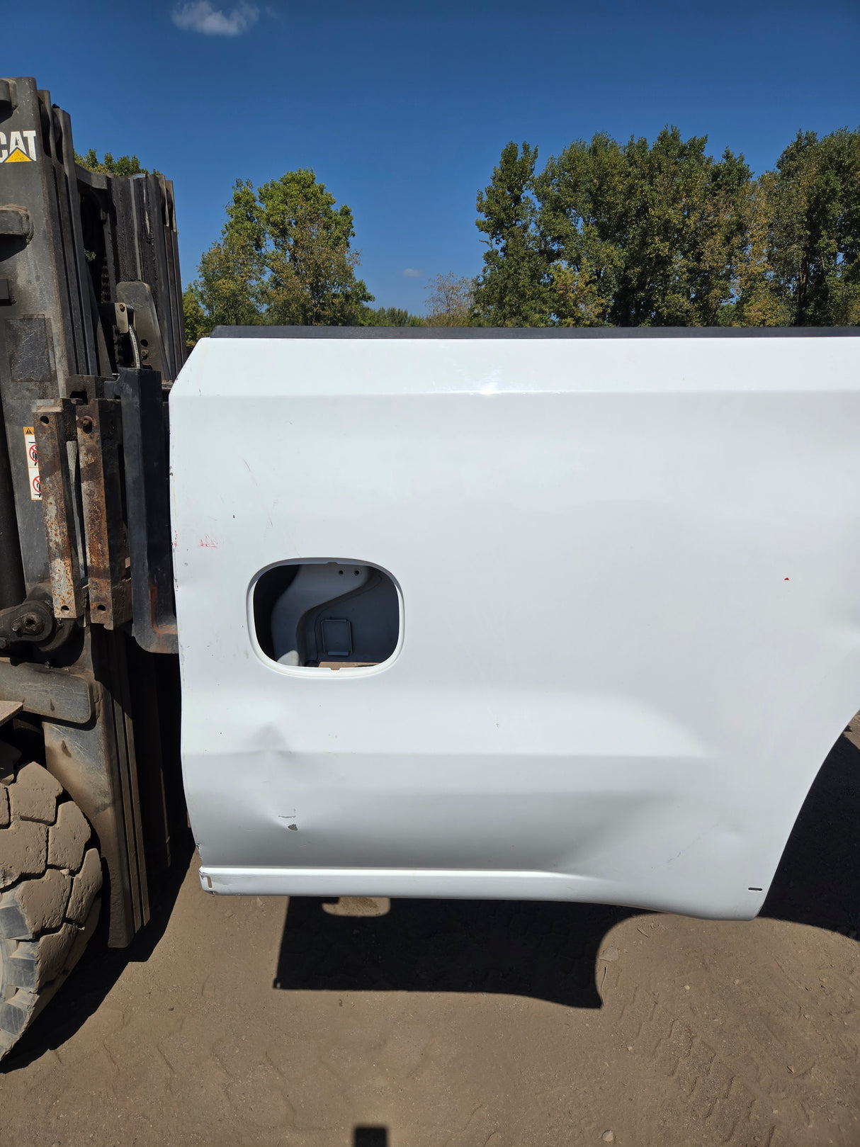 2019-2025 Chevrolet Silverado 1500 8' Long Truck Bed - White
