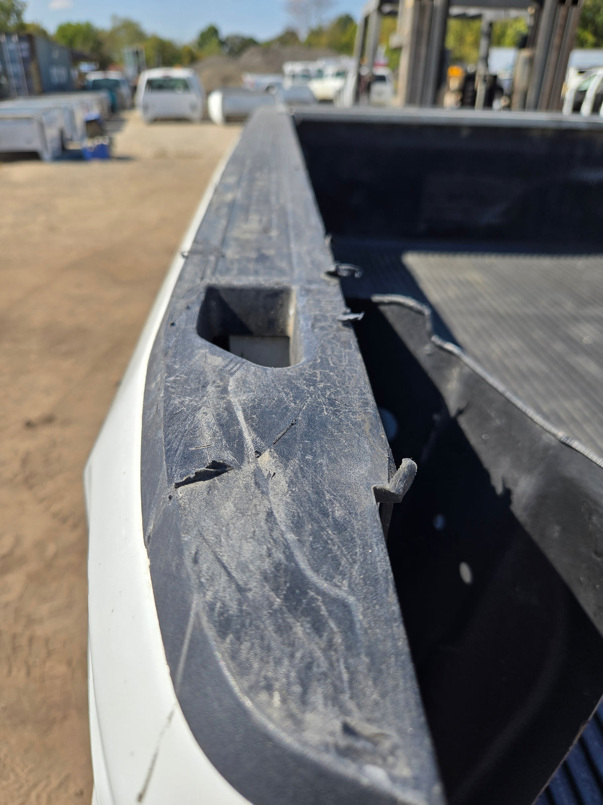 2019-2025 Chevrolet Silverado 1500 8' Long Truck Bed - White