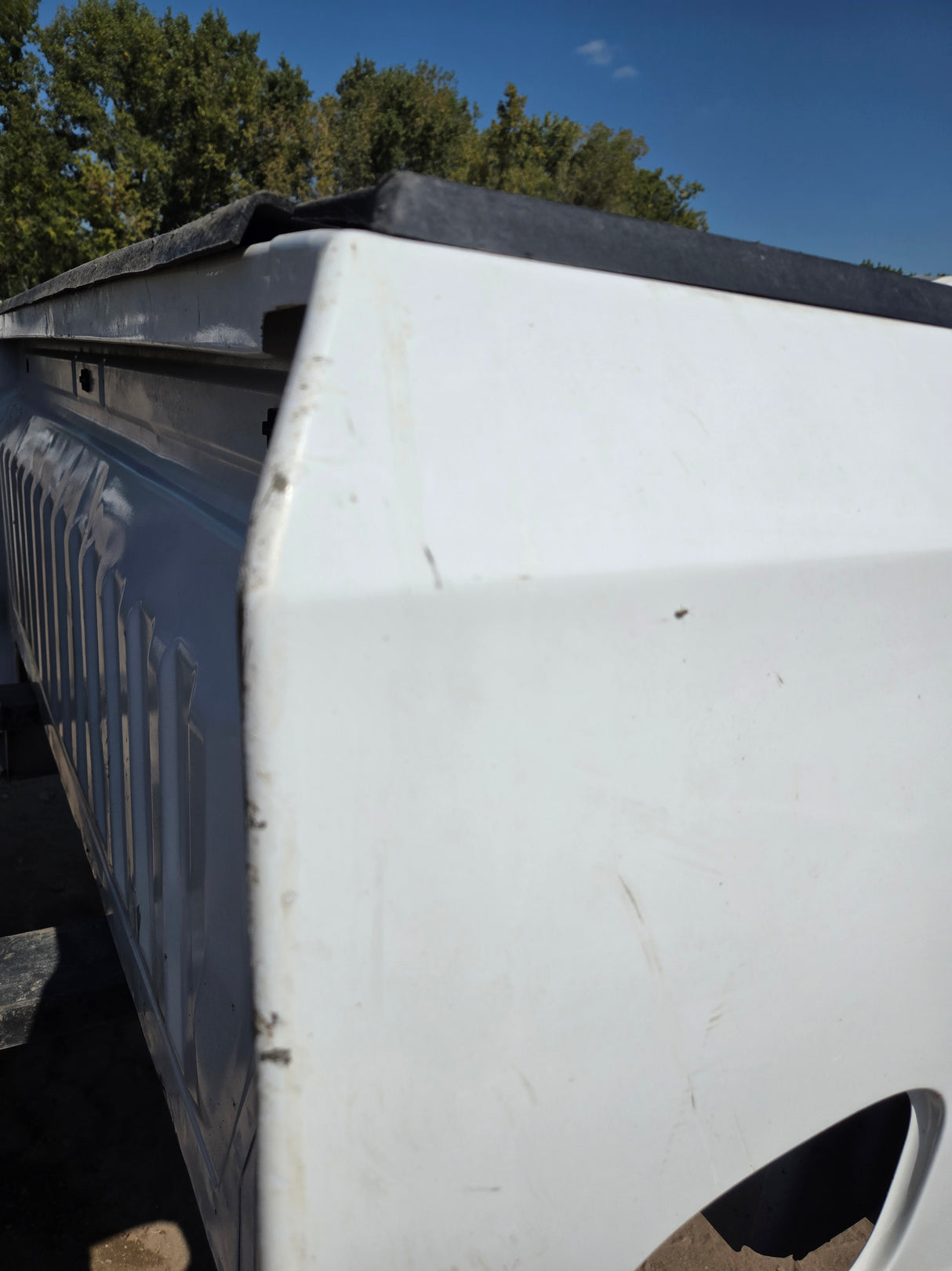 2019-2025 Chevrolet Silverado 1500 8' Long Truck Bed - White