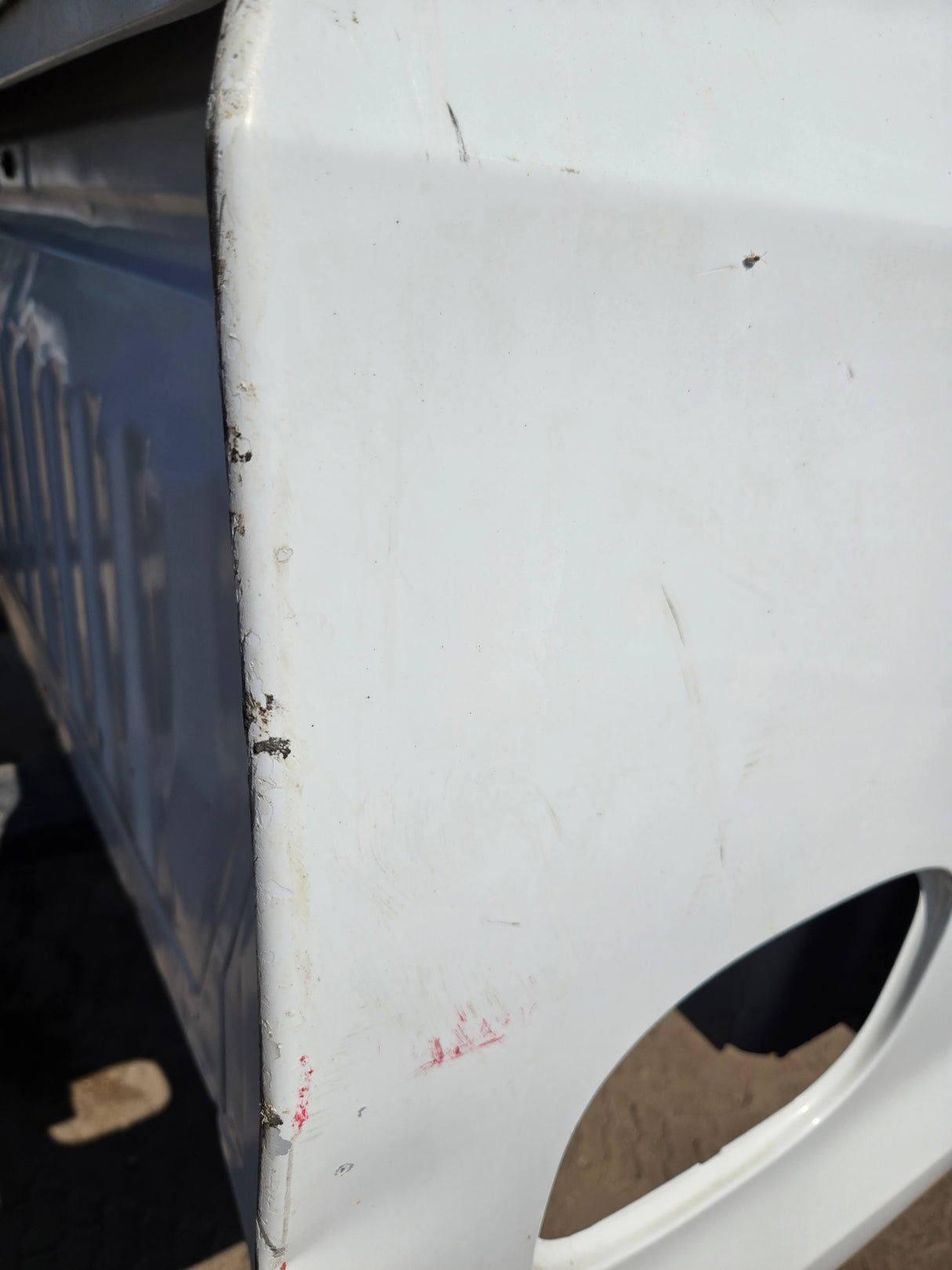 2019-2025 Chevrolet Silverado 1500 8' Long Truck Bed - White