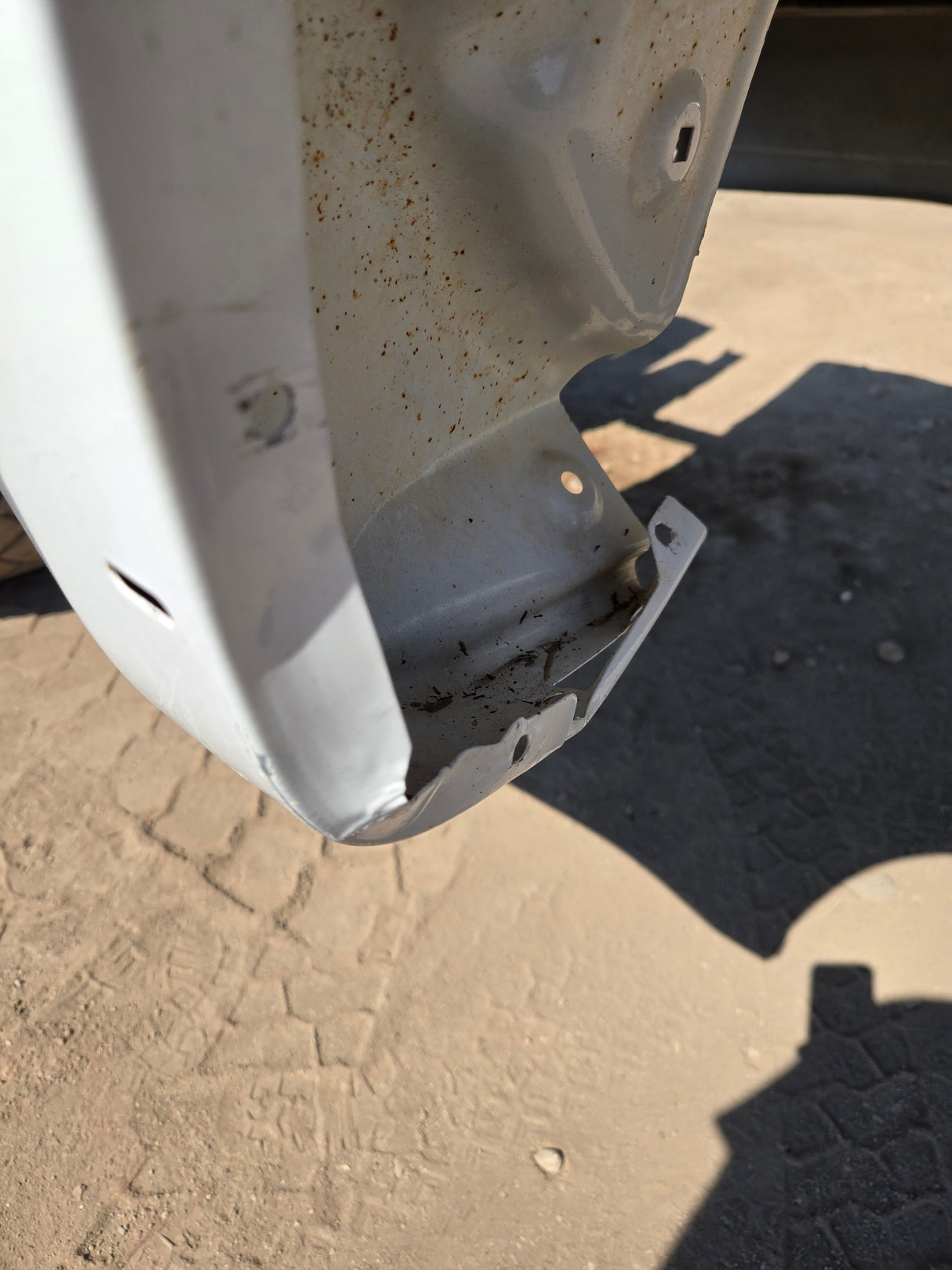 2019-2025 Chevrolet Silverado 1500 8' Long Truck Bed - White