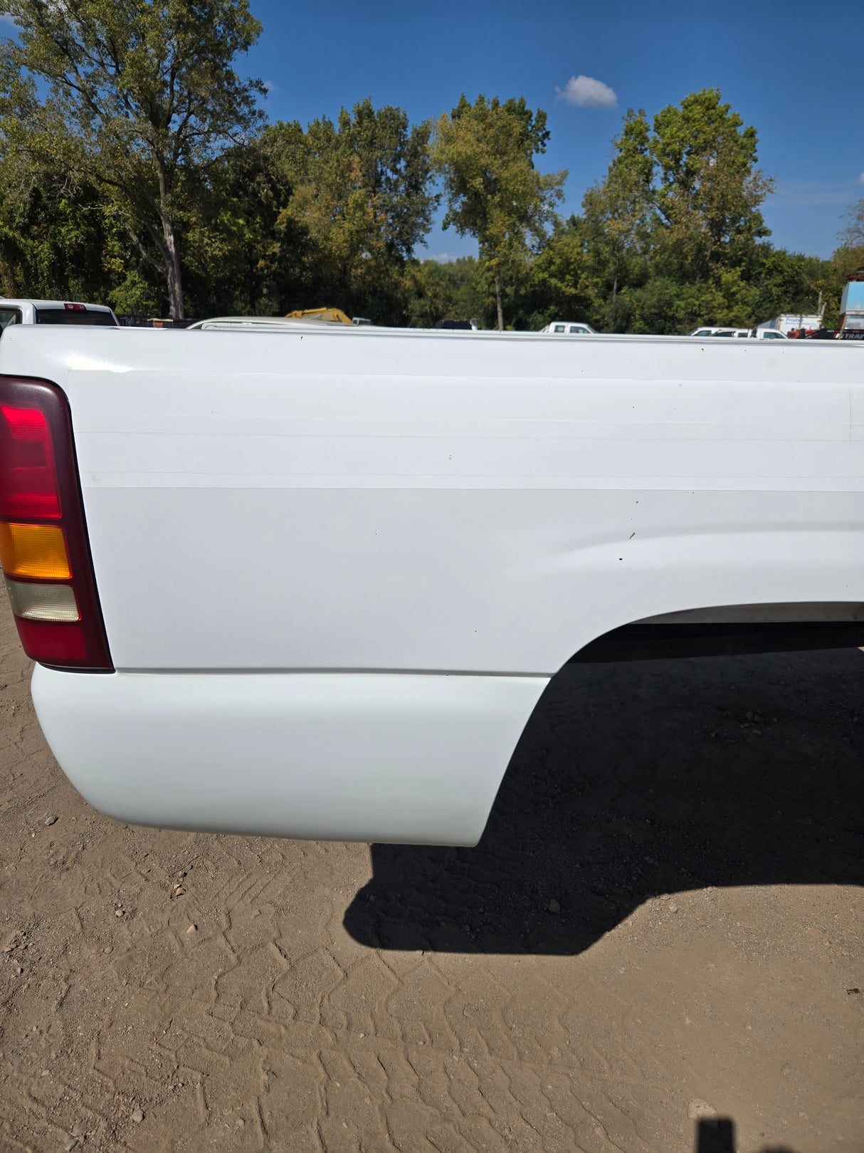 1999-2007 Chevrolet Silverado / GMC Sierra 1500 2500 3500 HD 8' Long Bed Truck Bed - Summit White
