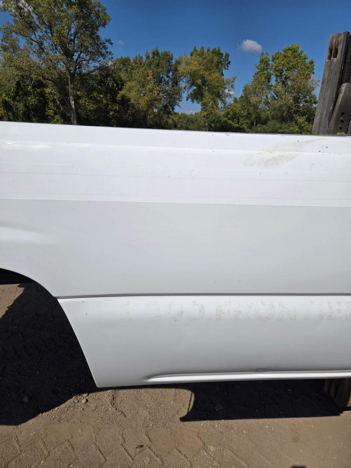 1999-2007 Chevrolet Silverado / GMC Sierra 1500 2500 3500 HD 8' Long Bed Truck Bed - Summit White