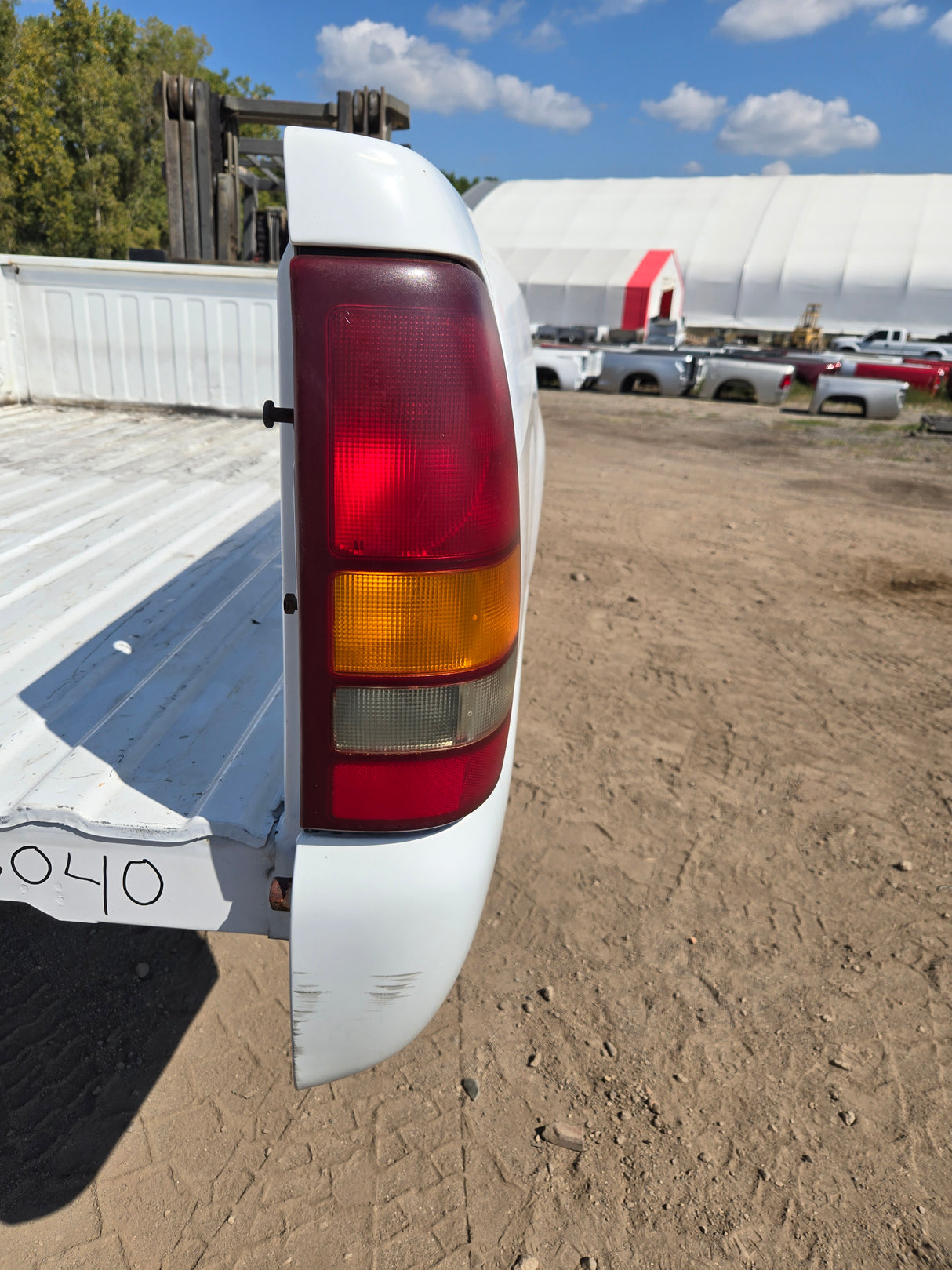 1999-2007 Chevrolet Silverado / GMC Sierra 1500 2500 3500 HD 8' Long Bed Truck Bed - Summit White