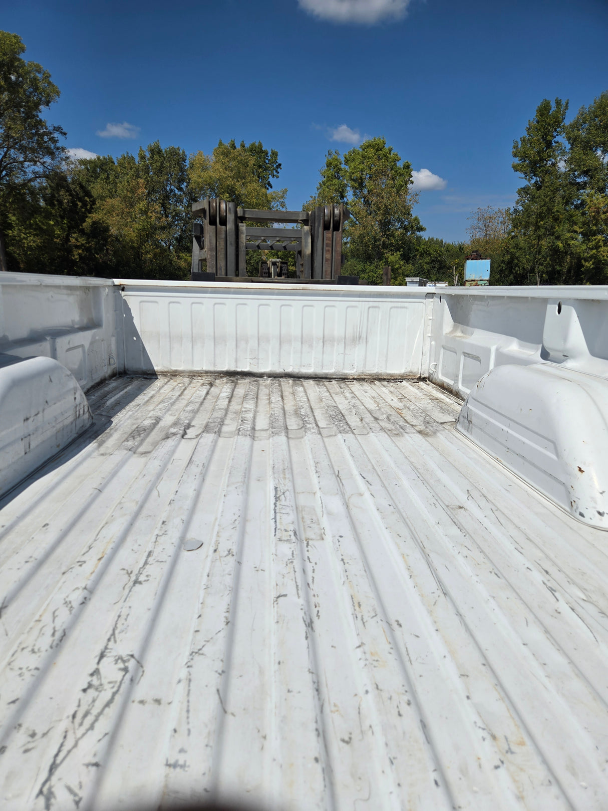 1999-2007 Chevrolet Silverado / GMC Sierra 1500 2500 3500 HD 8' Long Bed Truck Bed - Summit White