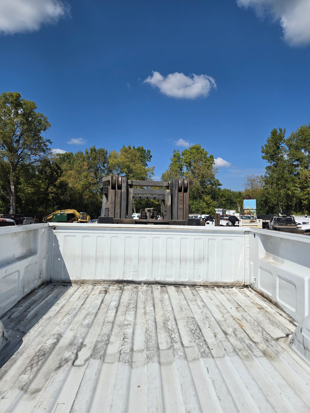 1999-2007 Chevrolet Silverado / GMC Sierra 1500 2500 3500 HD 8' Long Bed Truck Bed - Summit White