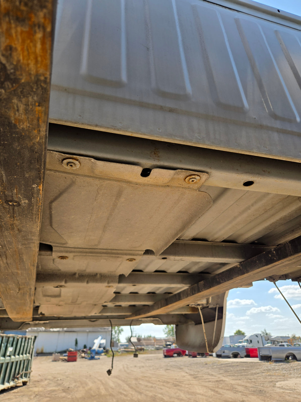 1999-2007 Chevrolet Silverado / GMC Sierra 1500 2500 3500 HD 8' Long Bed Truck Bed - Summit White