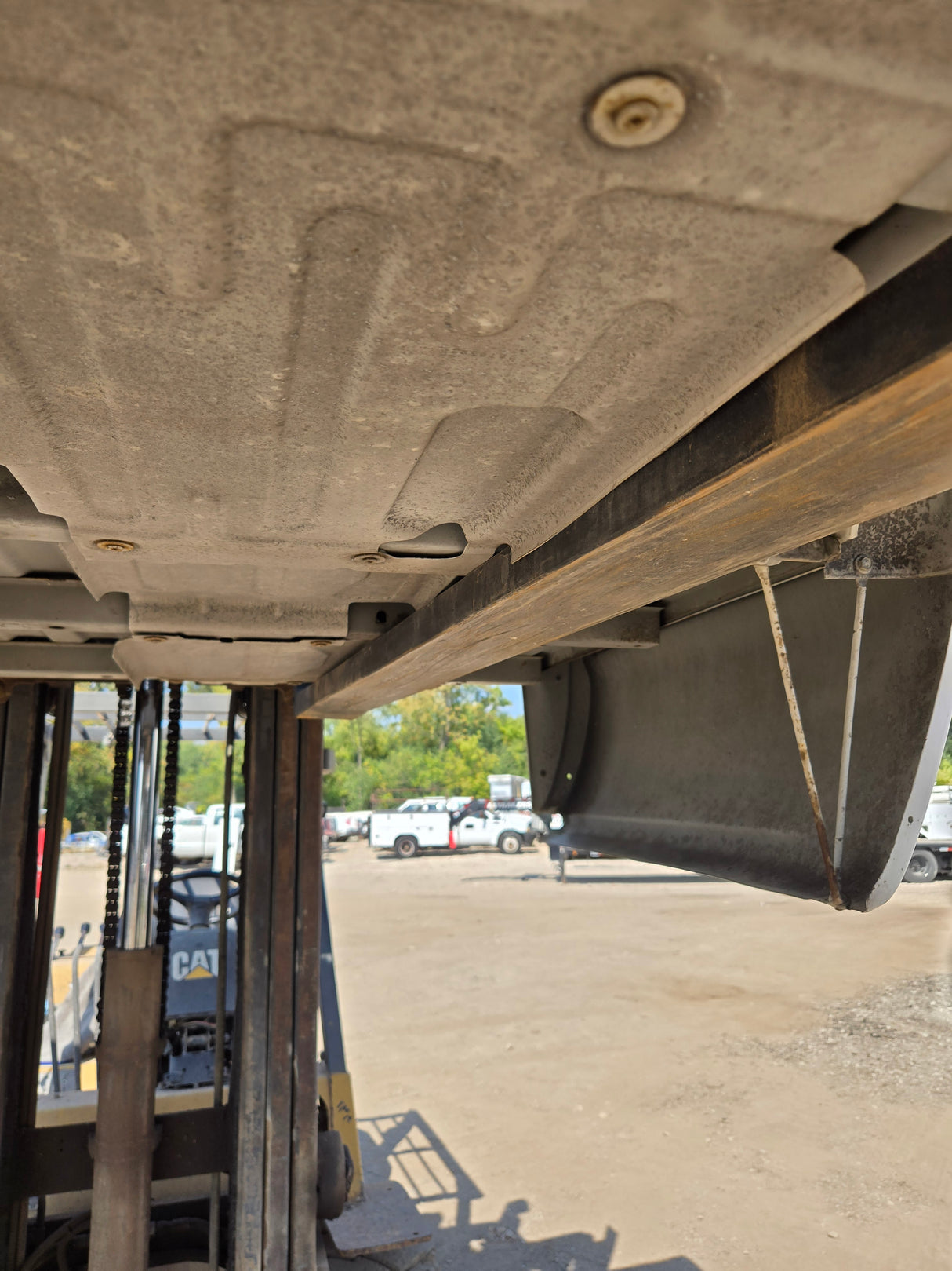 1999-2007 Chevrolet Silverado / GMC Sierra 1500 2500 3500 HD 8' Long Bed Truck Bed - Summit White