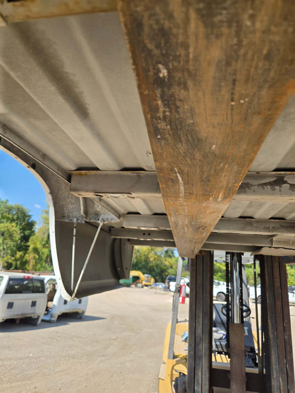 1999-2007 Chevrolet Silverado / GMC Sierra 1500 2500 3500 HD 8' Long Bed Truck Bed - Summit White