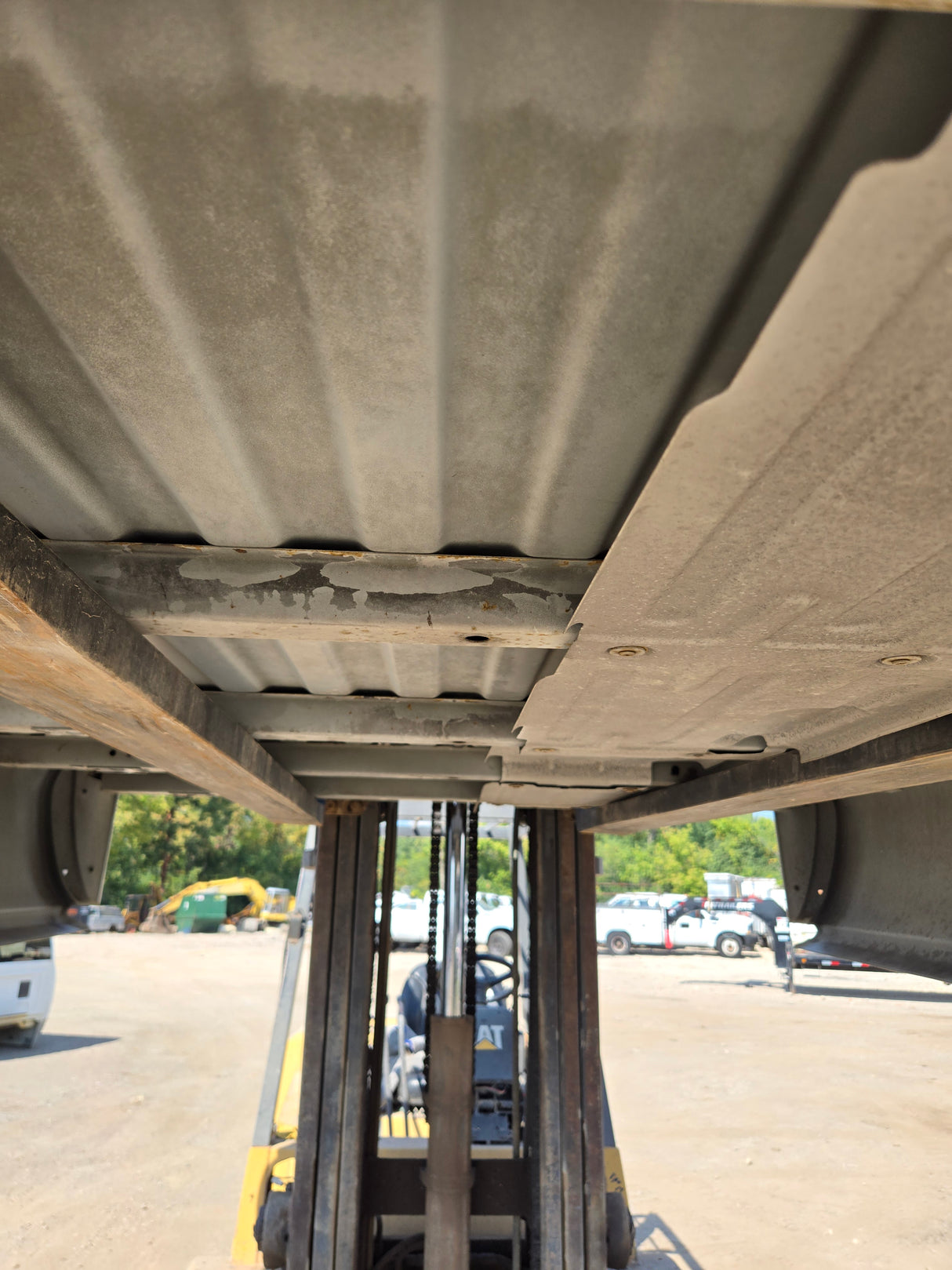 1999-2007 Chevrolet Silverado / GMC Sierra 1500 2500 3500 HD 8' Long Bed Truck Bed - Summit White