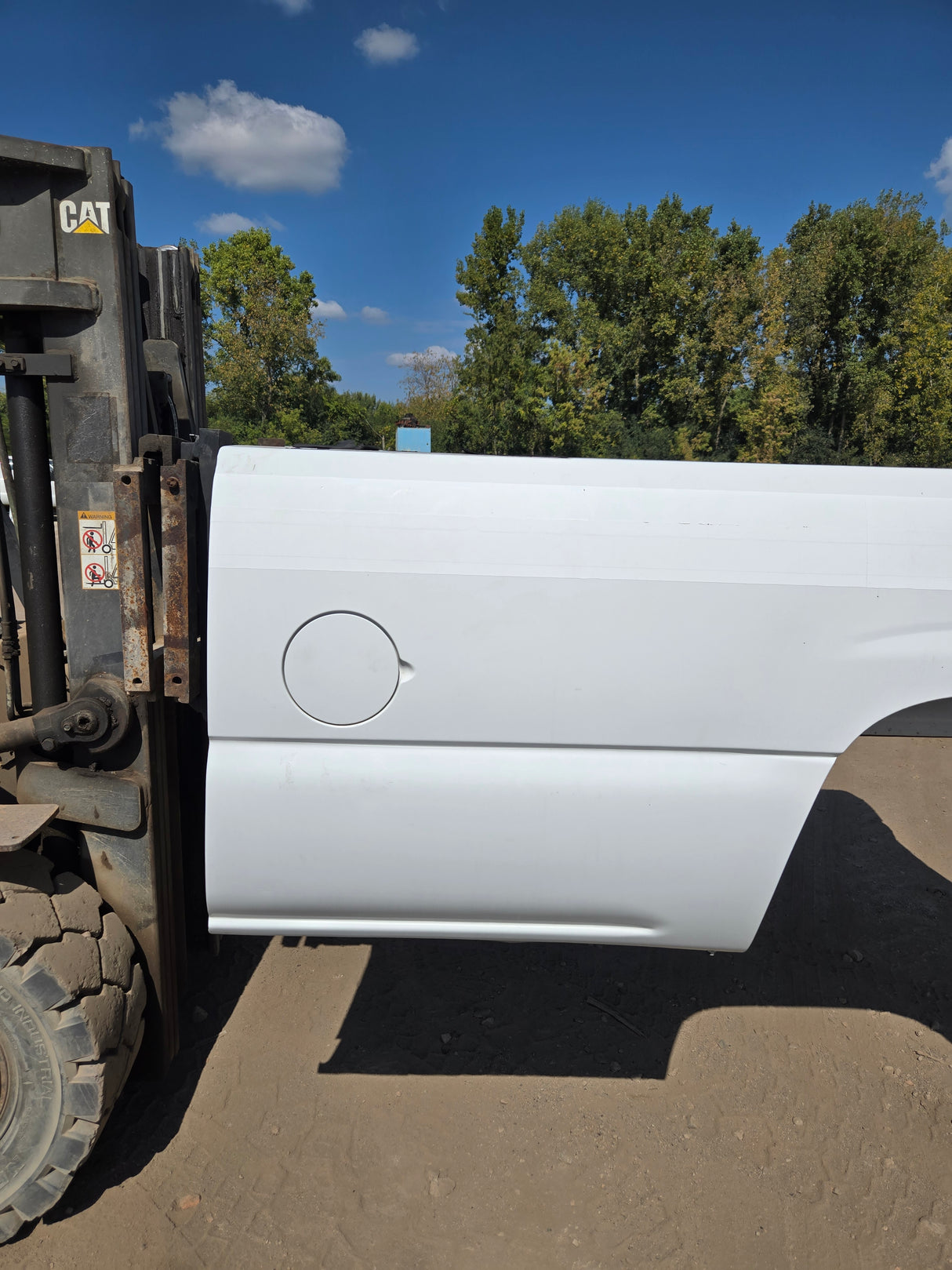 1999-2007 Chevrolet Silverado / GMC Sierra 1500 2500 3500 HD 8' Long Bed Truck Bed - Summit White