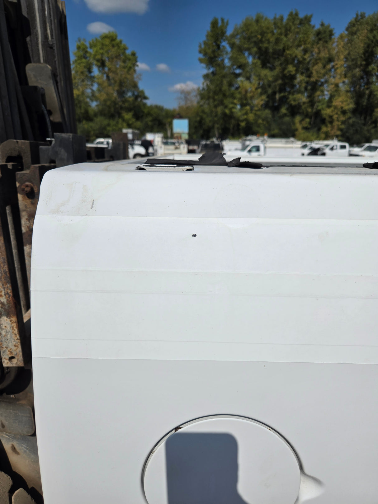 1999-2007 Chevrolet Silverado / GMC Sierra 1500 2500 3500 HD 8' Long Bed Truck Bed - Summit White