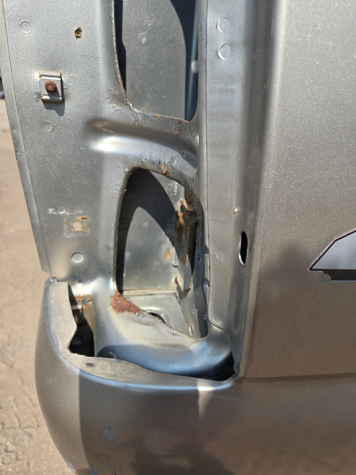 1999-2007 Chevrolet Silverado / GMC Sierra 6' 6" Short Truck Bed