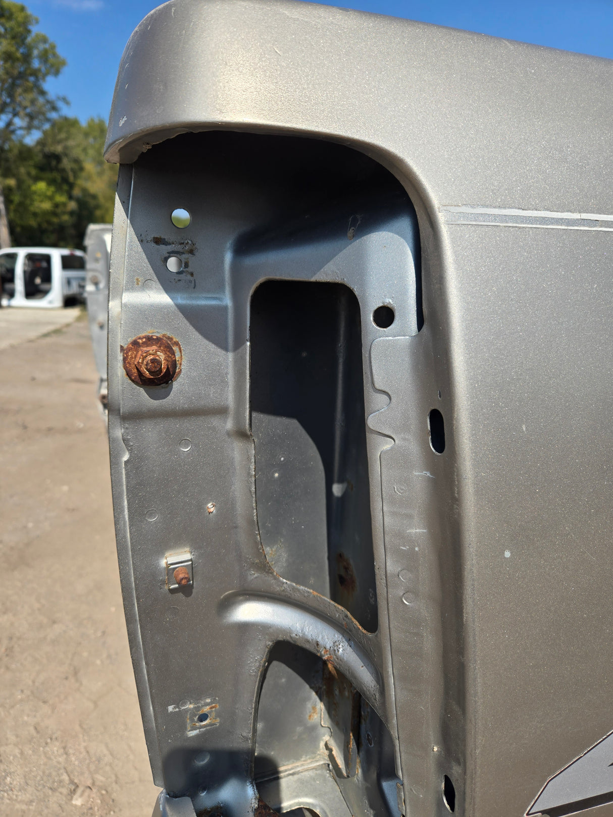 1999-2007 Chevrolet Silverado / GMC Sierra 6' 6" Short Truck Bed