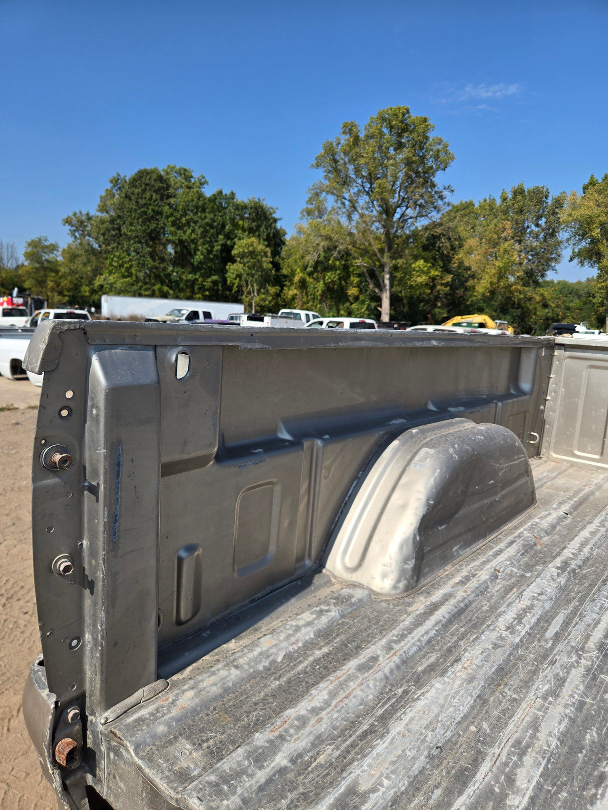 1999-2007 Chevrolet Silverado / GMC Sierra 6' 6" Short Truck Bed