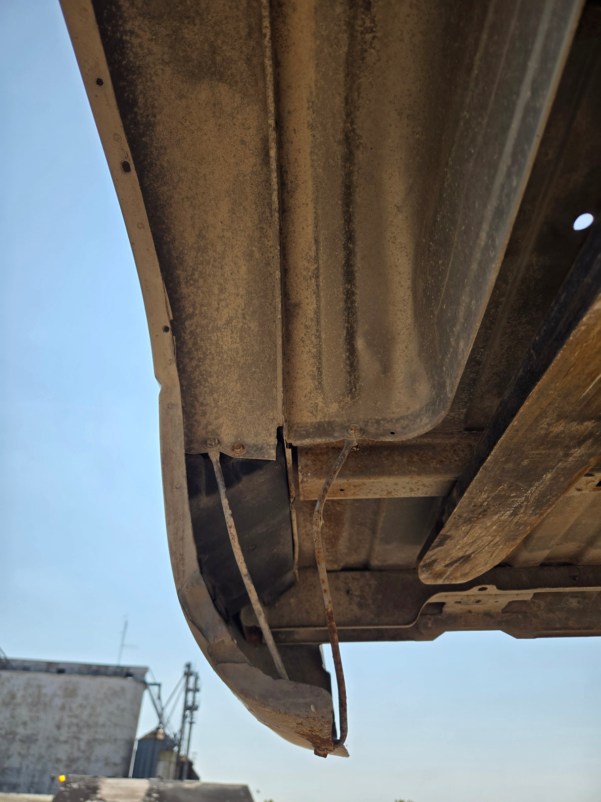 1999-2007 Chevrolet Silverado / GMC Sierra 6' 6" Short Truck Bed