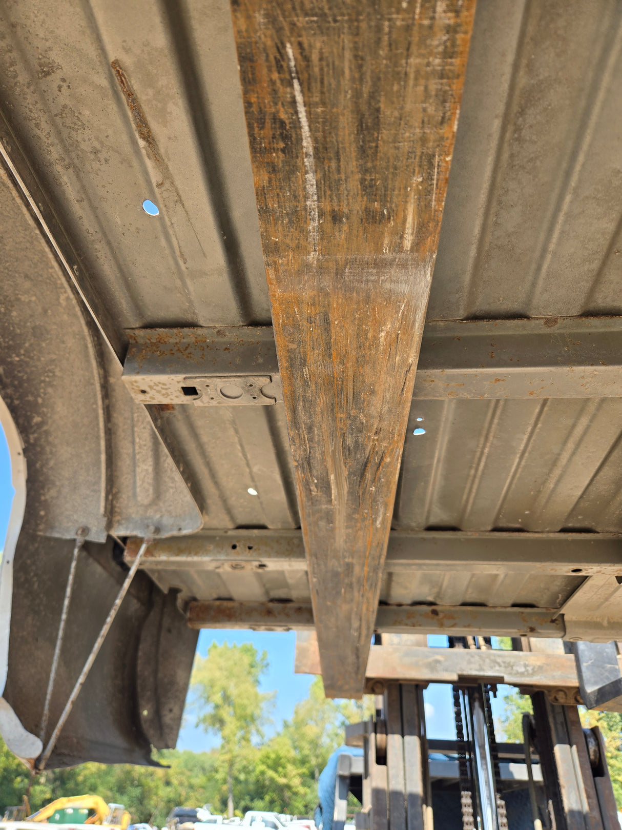 1999-2007 Chevrolet Silverado / GMC Sierra 6' 6" Short Truck Bed