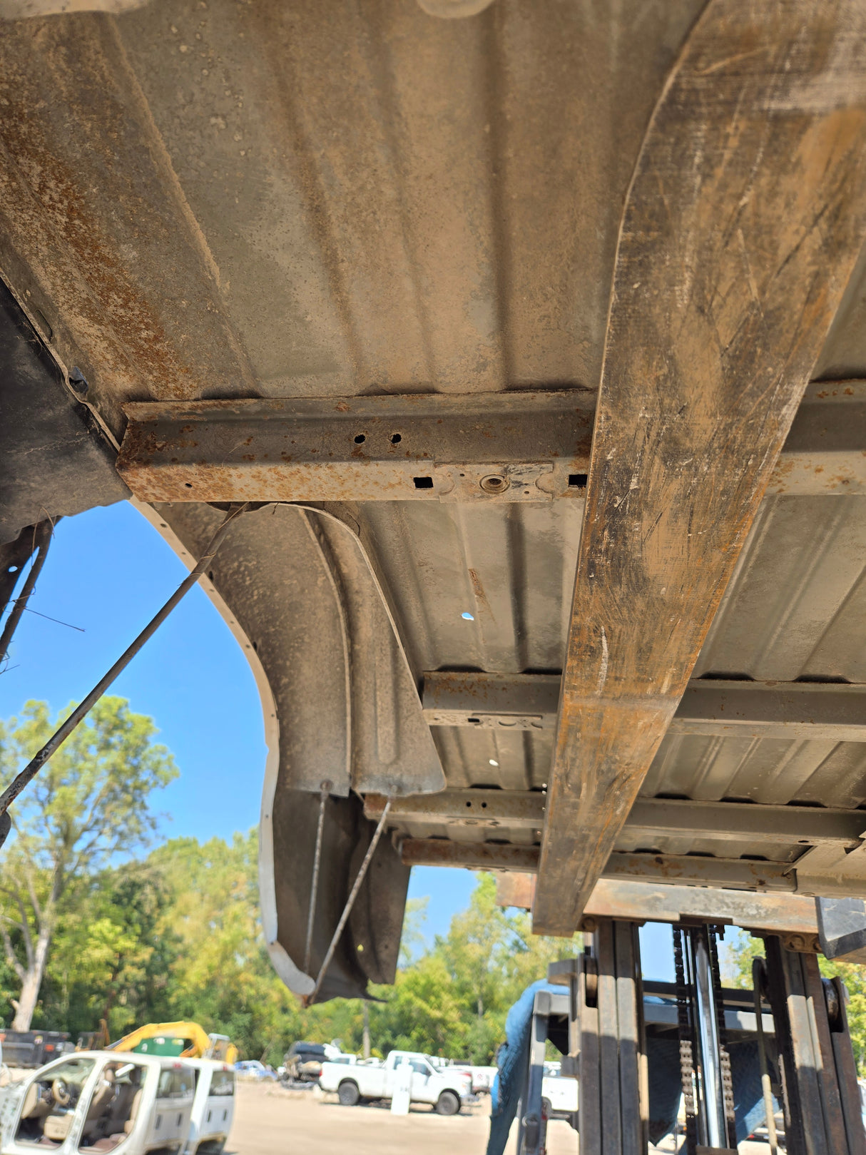 1999-2007 Chevrolet Silverado / GMC Sierra 6' 6" Short Truck Bed