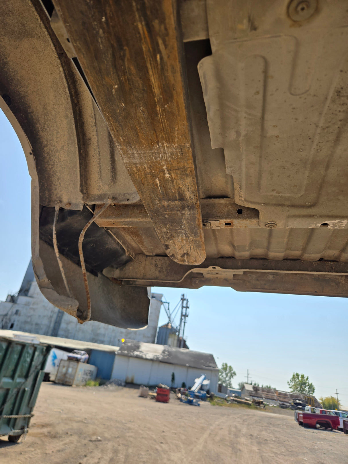 1999-2007 Chevrolet Silverado / GMC Sierra 6' 6" Short Truck Bed