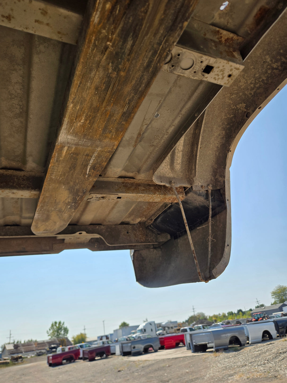 1999-2007 Chevrolet Silverado / GMC Sierra 6' 6" Short Truck Bed