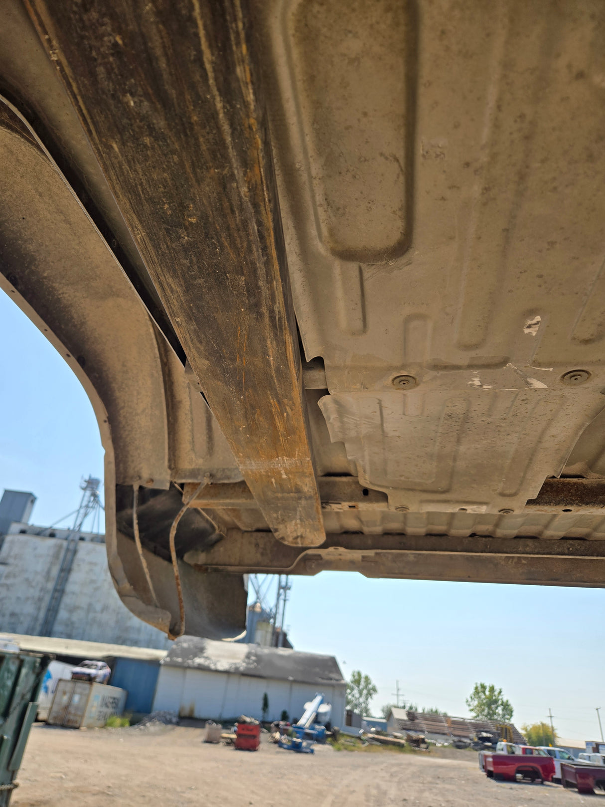 1999-2007 Chevrolet Silverado / GMC Sierra 6' 6" Short Truck Bed