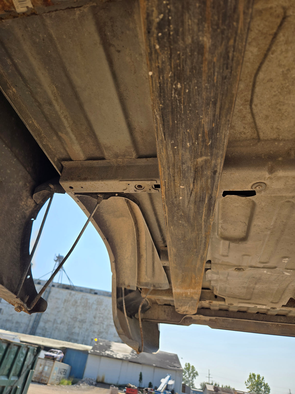 1999-2007 Chevrolet Silverado / GMC Sierra 6' 6" Short Truck Bed