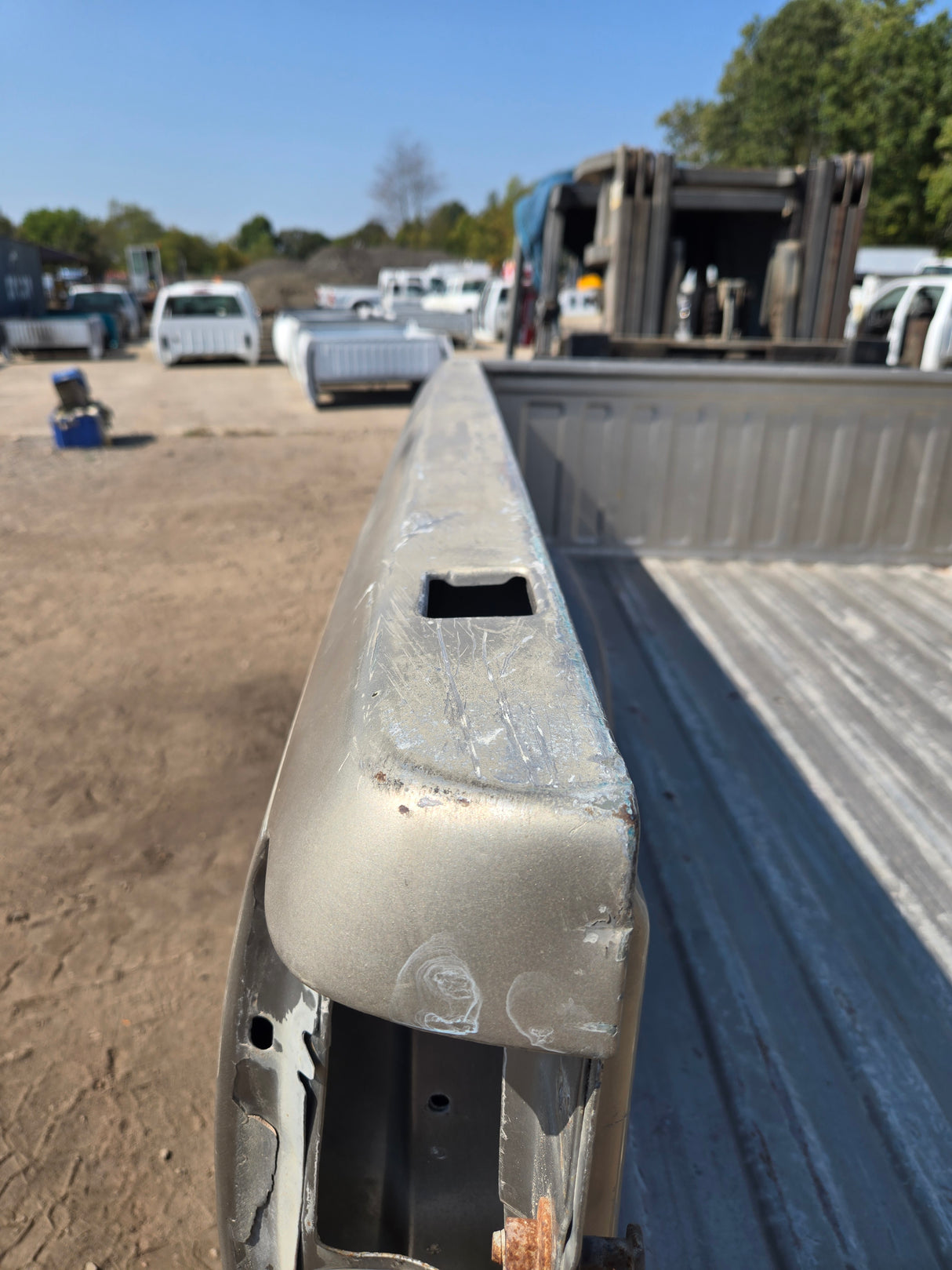 1999-2007 Chevrolet Silverado / GMC Sierra 6' 6" Short Truck Bed