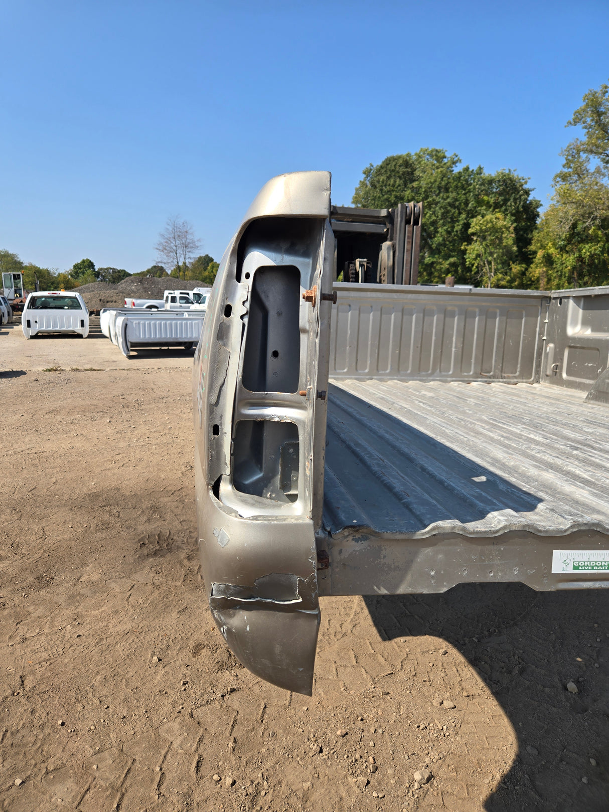 1999-2007 Chevrolet Silverado / GMC Sierra 6' 6" Short Truck Bed