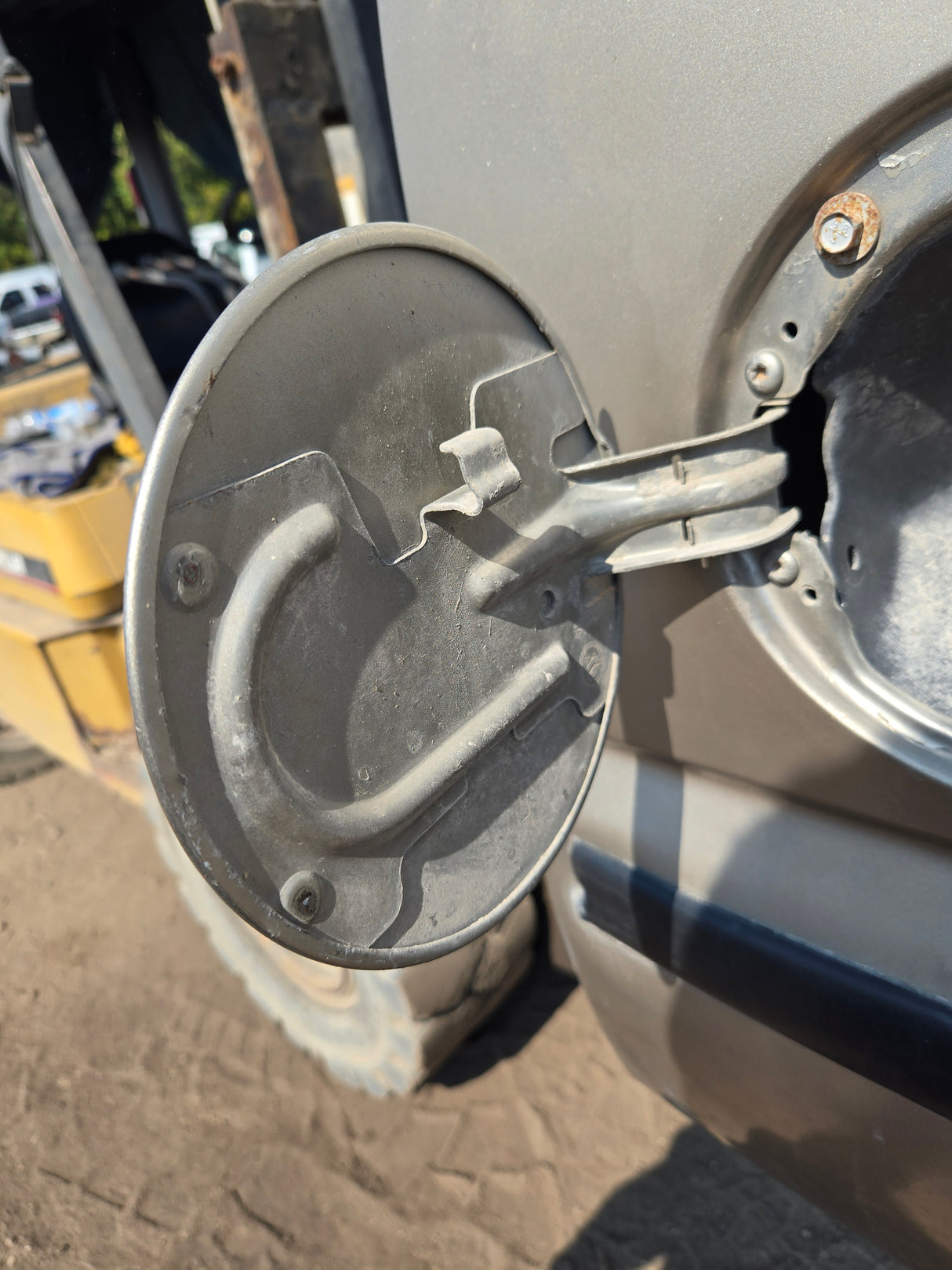 1999-2007 Chevrolet Silverado / GMC Sierra 6' 6" Short Truck Bed