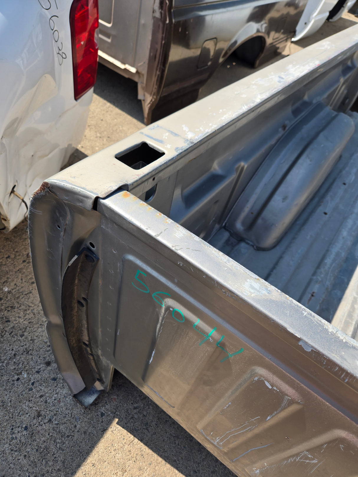 1999-2007 Chevrolet Silverado / GMC Sierra 6' 6" Short Truck Bed