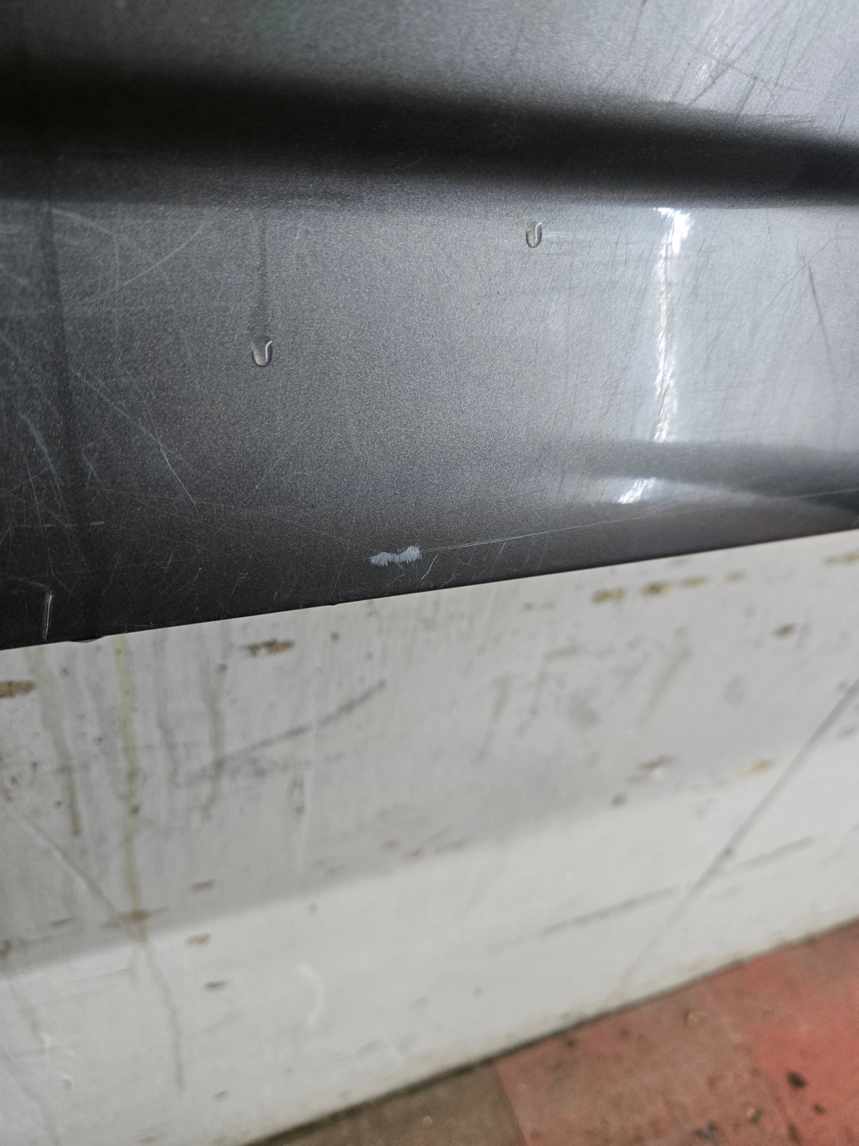 1999-2007 Chevrolet Silverado / GMC Sierra 1500 2500 3500 Tailgate - Grey