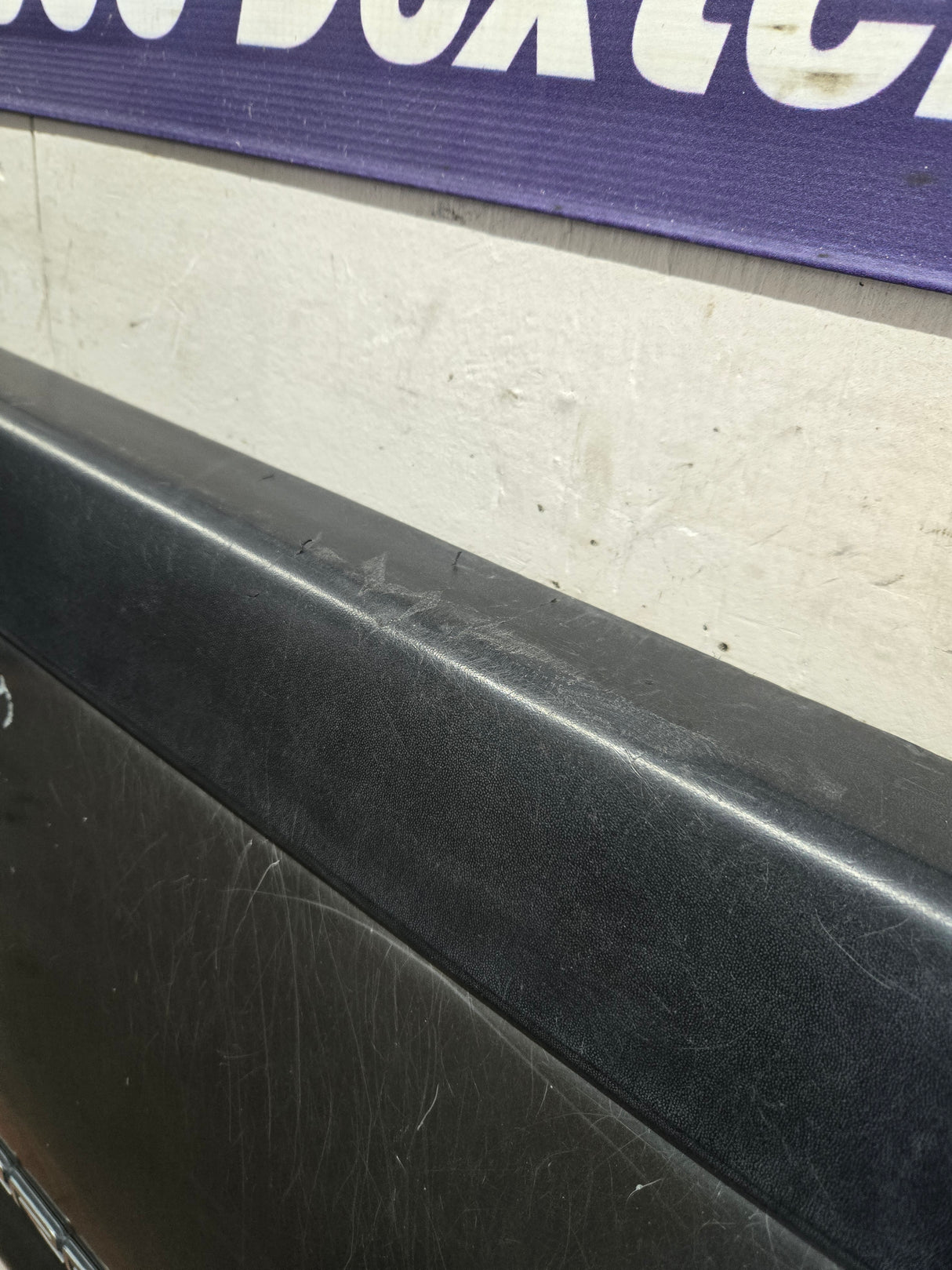 1999-2007 Chevrolet Silverado / GMC Sierra 1500 2500 3500 Tailgate - Grey