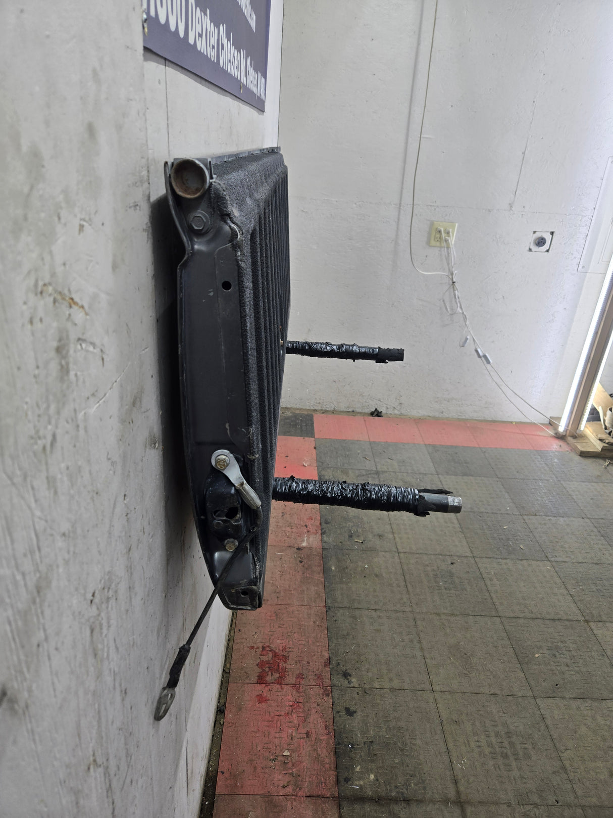 1999-2007 Chevrolet Silverado / GMC Sierra 1500 2500 3500 Tailgate - Grey