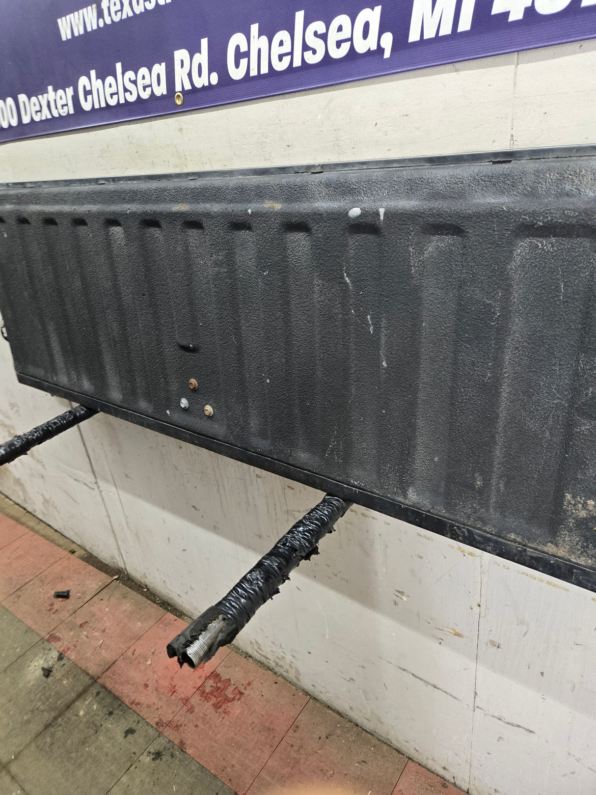 1999-2007 Chevrolet Silverado / GMC Sierra 1500 2500 3500 Tailgate - Grey