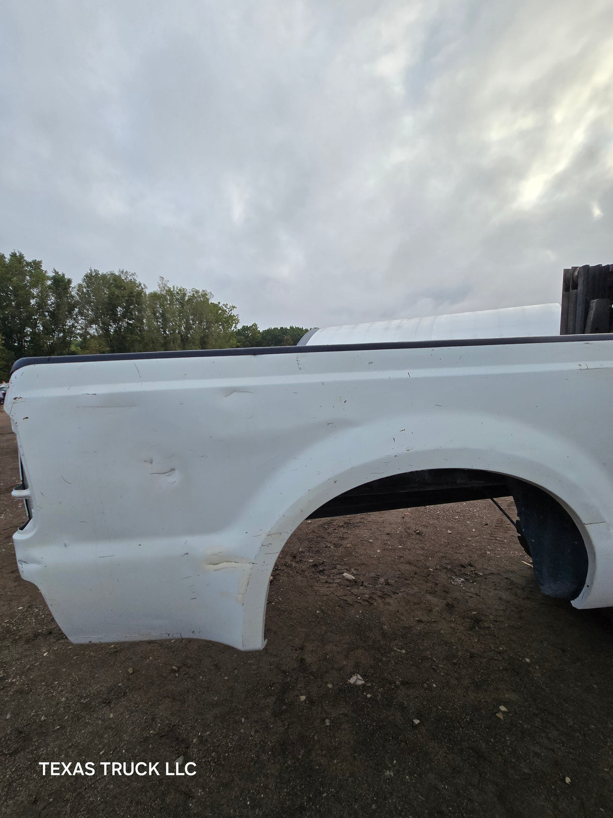 1999-2010 Ford Super Duty F250 F350 6' 9" Short Truck Bed