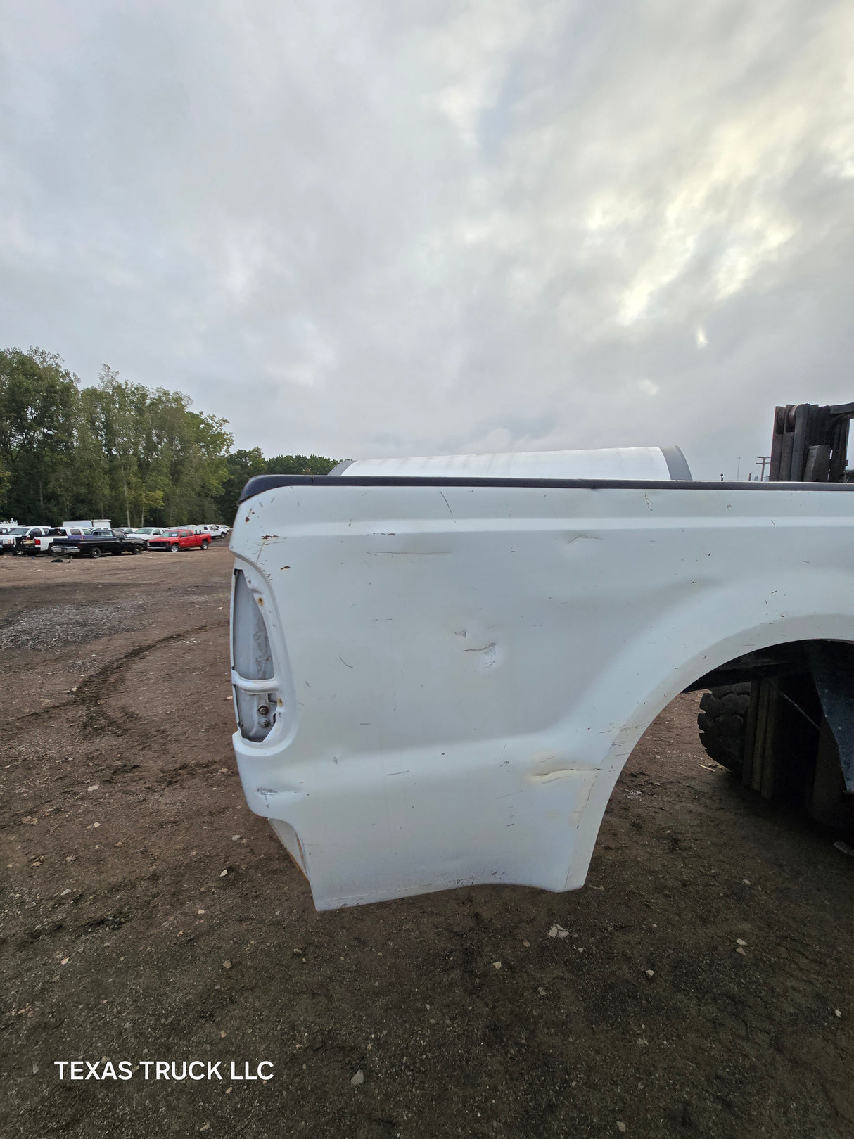 1999-2010 Ford Super Duty F250 F350 6' 9" Short Truck Bed