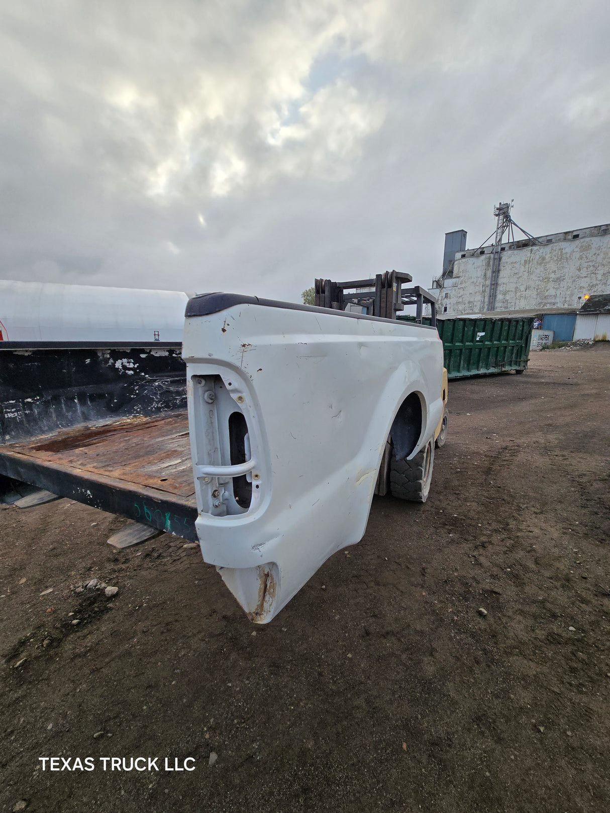 1999-2010 Ford Super Duty F250 F350 6' 9" Short Truck Bed